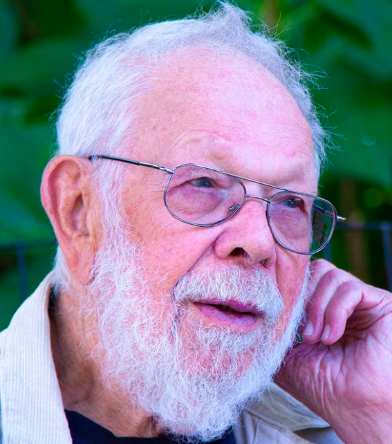 Cartunista Al Jaffee morre aos 102 anos em Manhattan