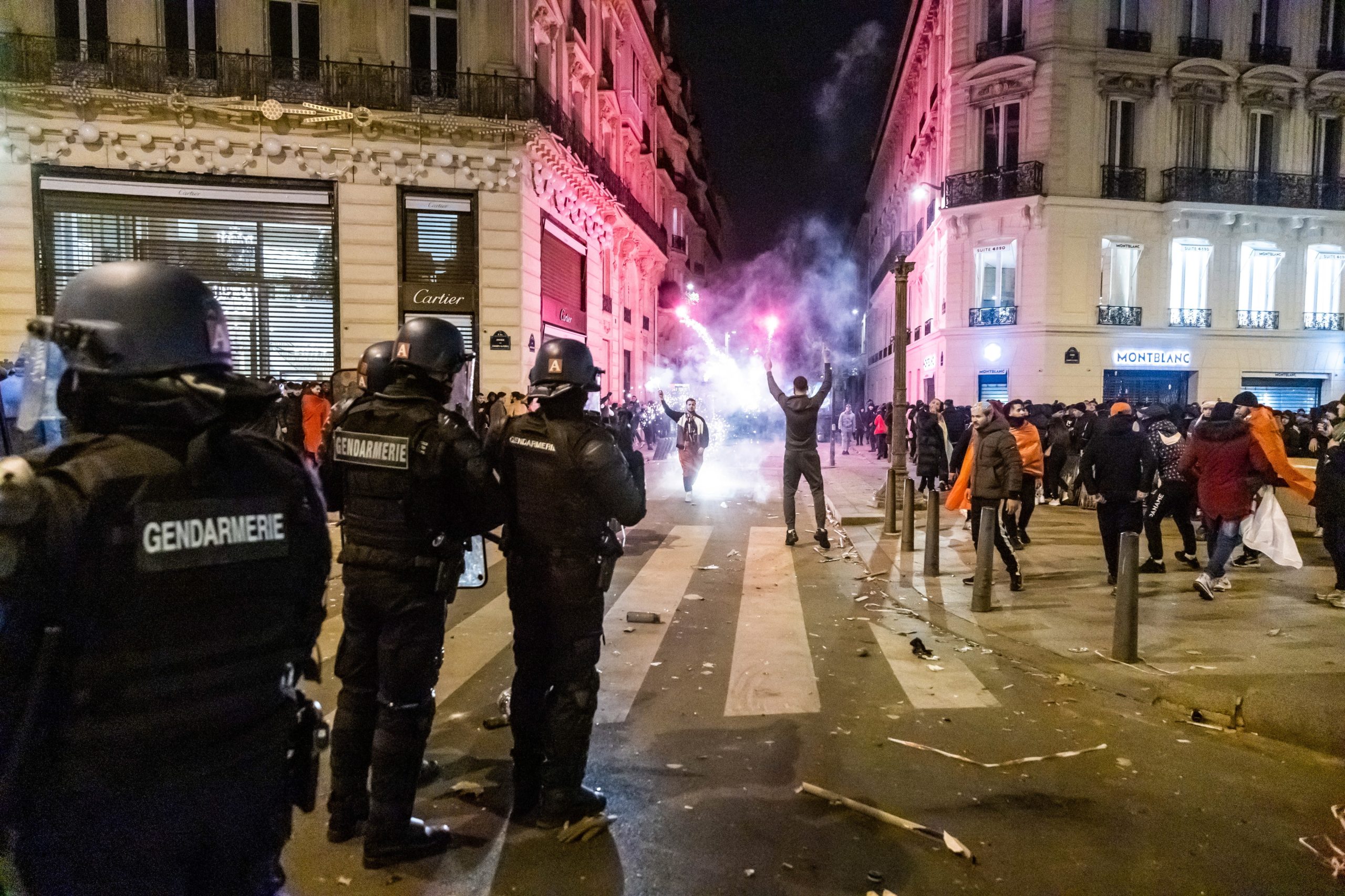 Mundial 2022: Dez mil polícias gauleses mobilizados para a noite do jogo da meia-final entre França e Marrocos