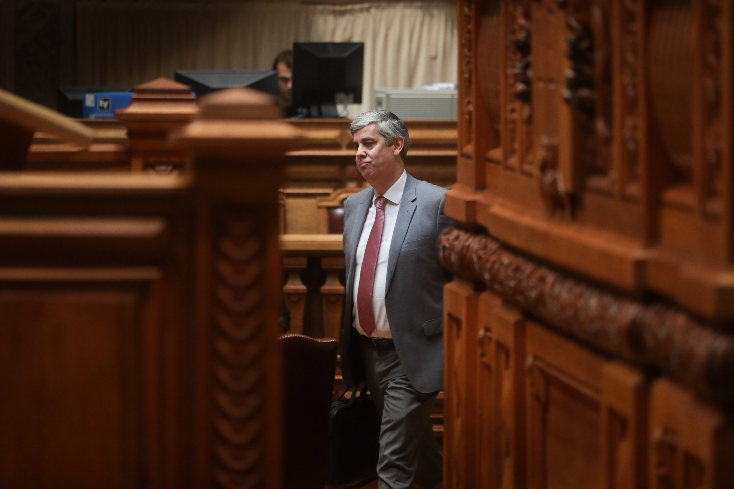 PSD acusa Centeno de utilizar OE2018 para procurar “popularidade fácil”