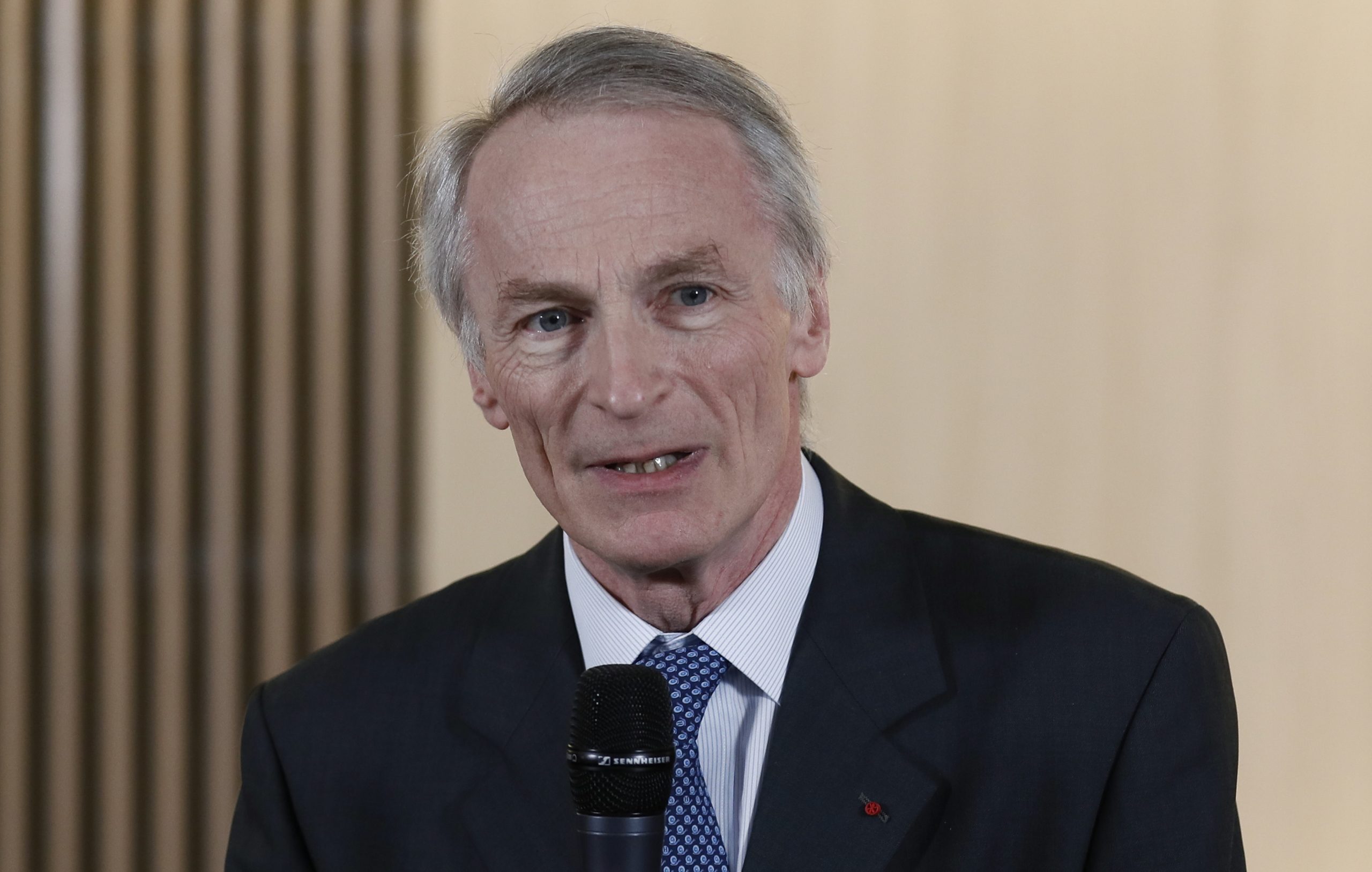 Renault elege Jean-Dominique Senard para suceder a Carlos Ghosn como presidente