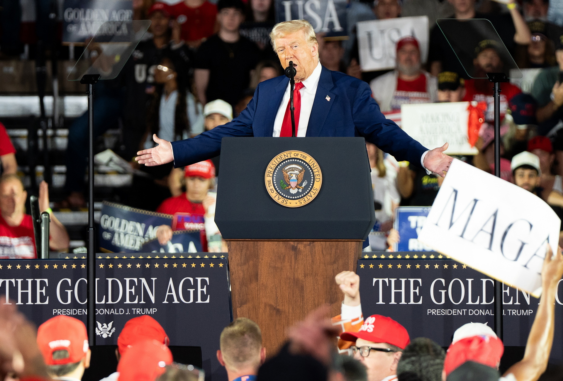 Donald Trump diz que ser Presidente “é uma profissão perigosa”. O que diz a história dos EUA?