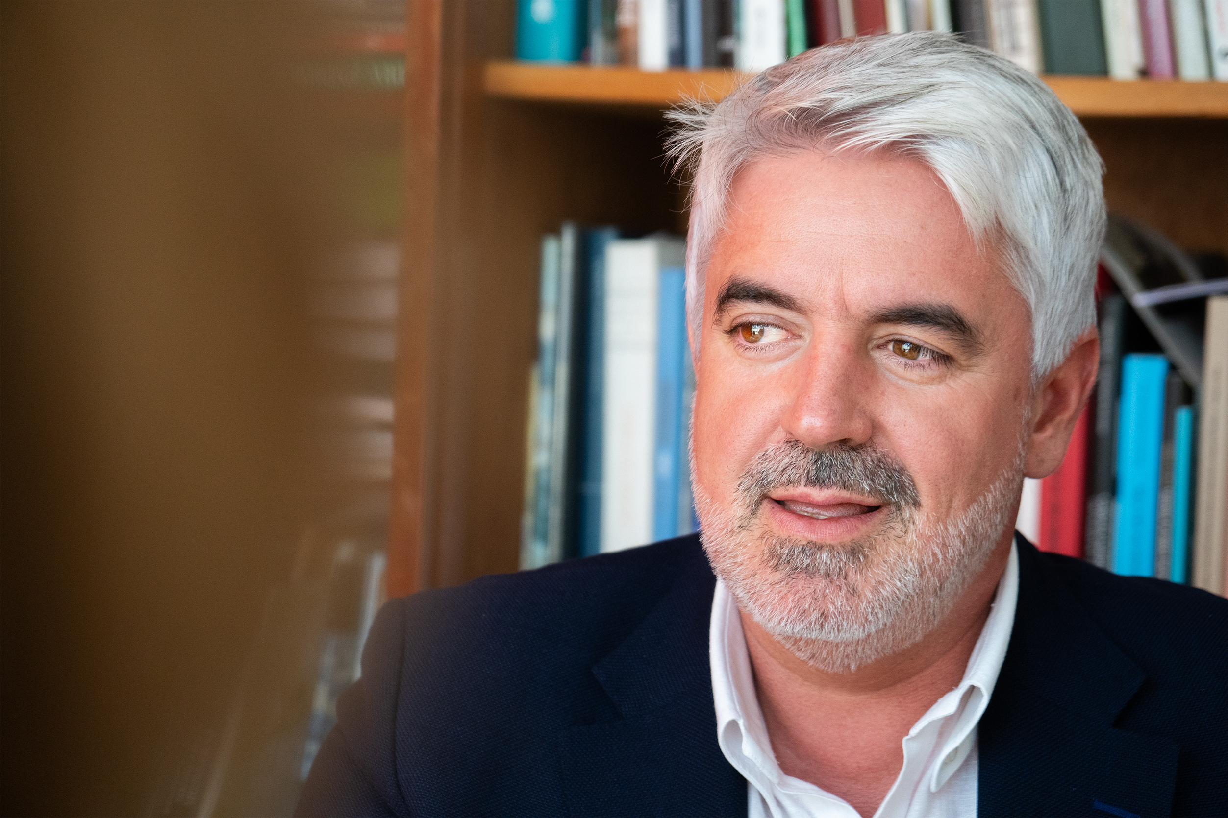 João Azevedo: “Eu ficaria envergonhado se fosse presidente de câmara há 35 anos e tivesse barracas à porta da cidade”