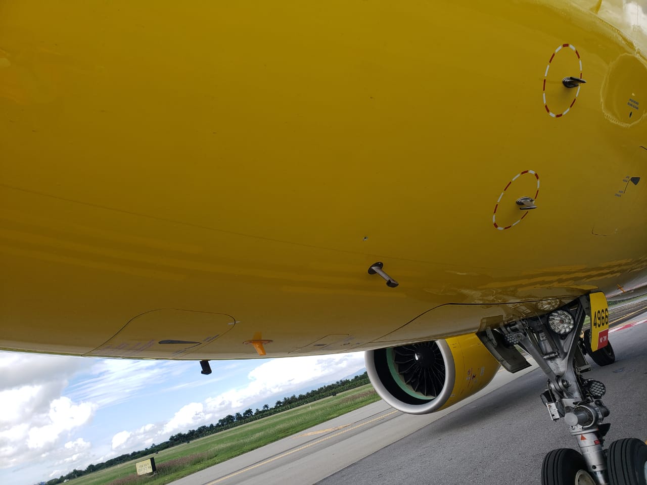 Companhia aérea dos EUA diz que avião foi atingido por tiros enquanto aterrava na capital do Haiti