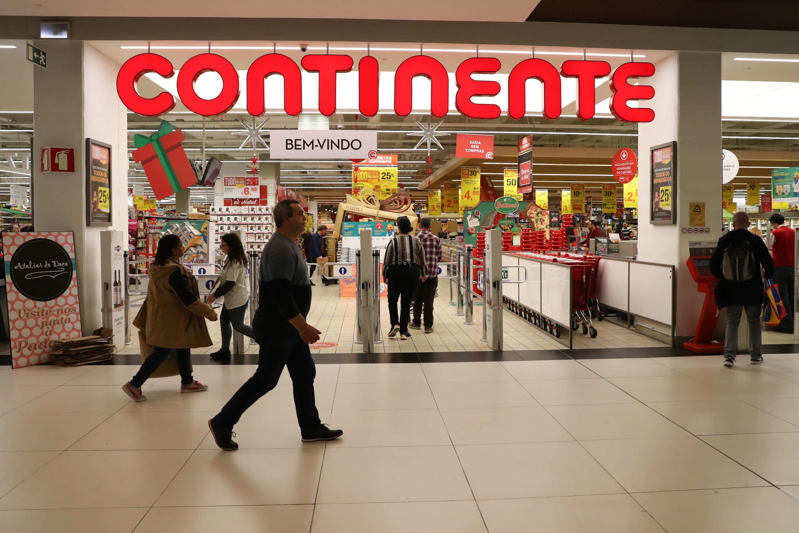 Auchan, Modelo Continente e Pingo Doce condenados por esquema de fixação de preços