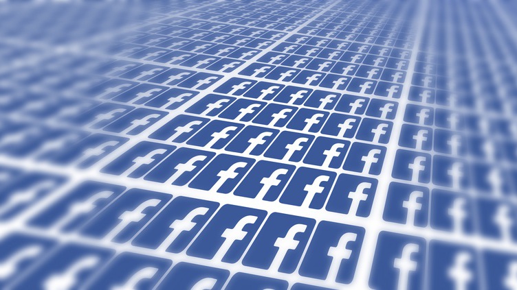 Facebook quer impedir venda de armas entre particulares na sua rede