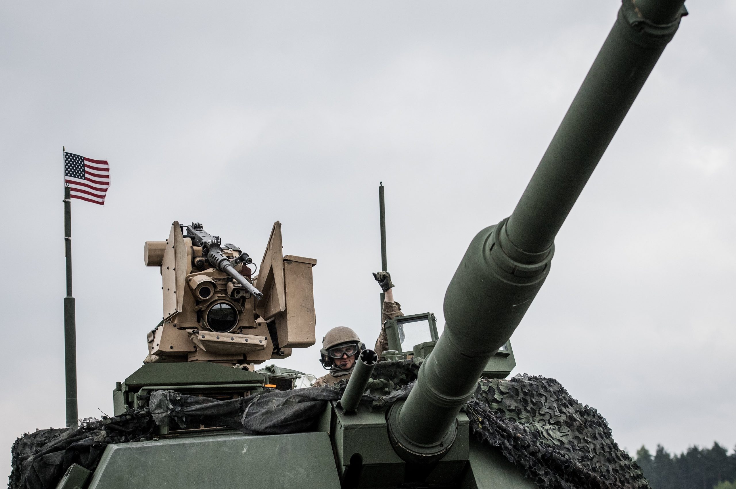 Relatório SIPRI: Nunca o negócio de armas movimentou tanto dinheiro