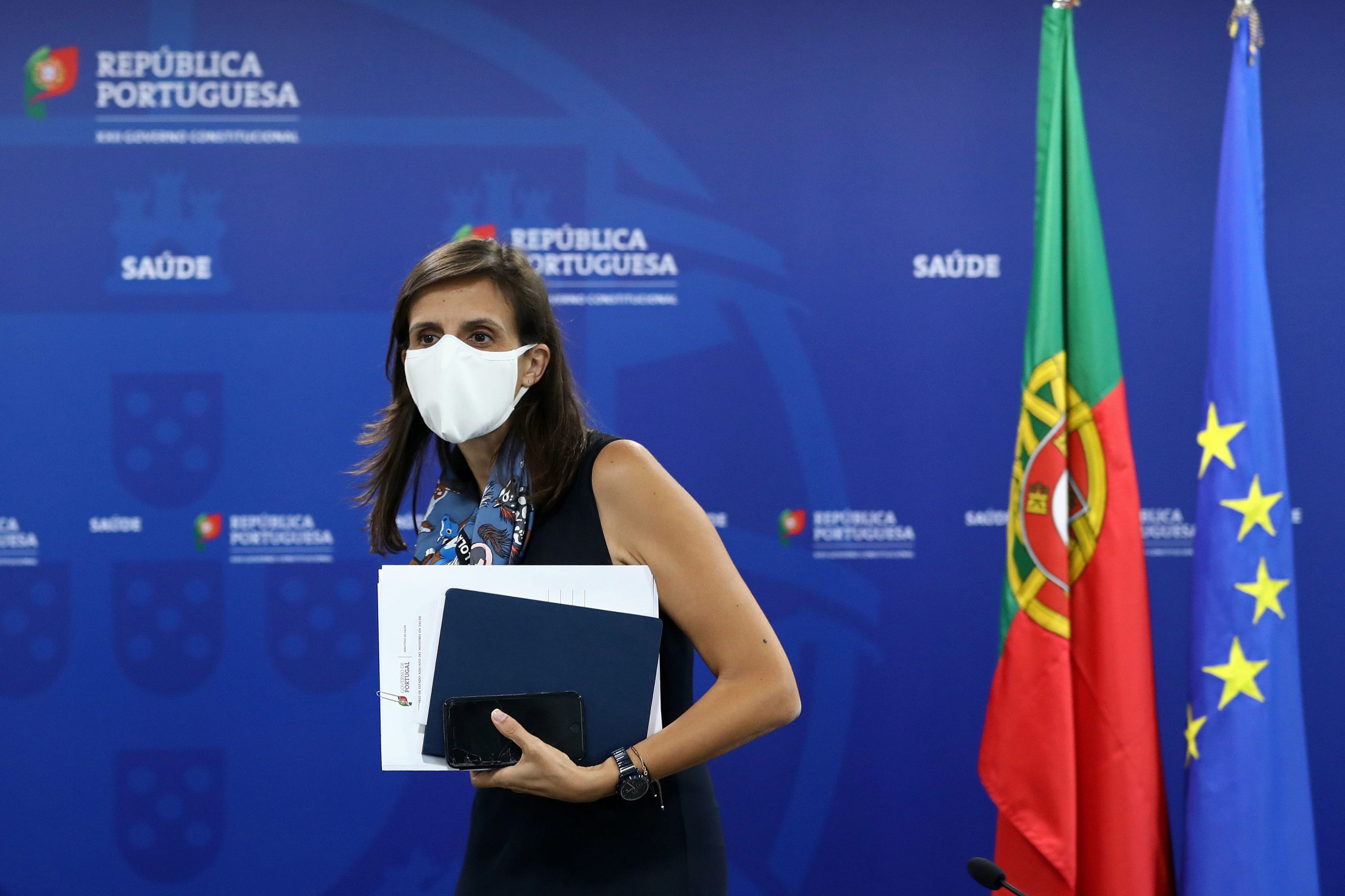 Jamila Madeira: “Não pedi para sair e naturalmente fiquei muito surpreendida com a opção da senhora ministra da Saúde”