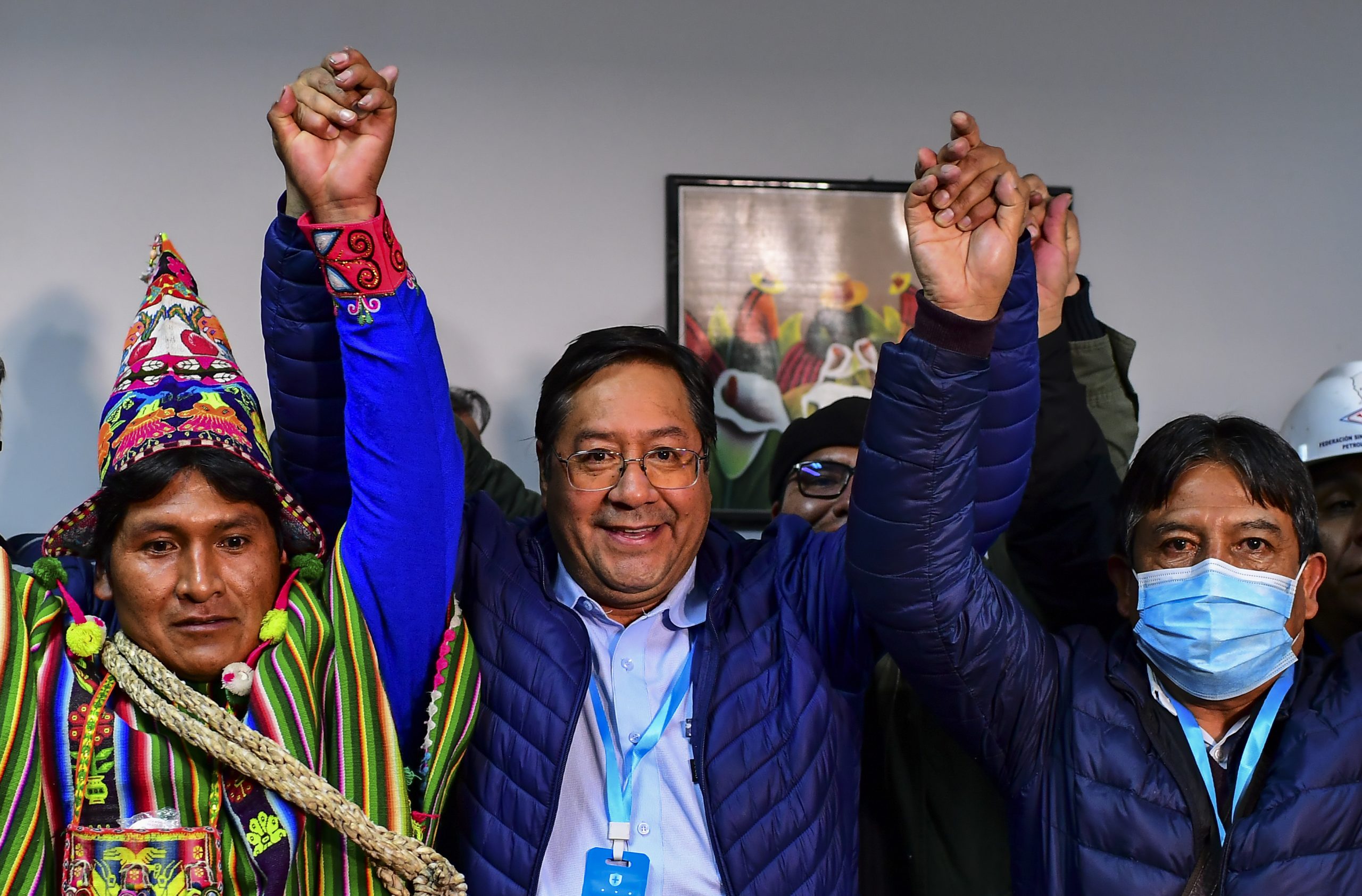 Partido de Evo Morales recupera o poder na Bolívia. Luis Arce ganha eleições presidenciais