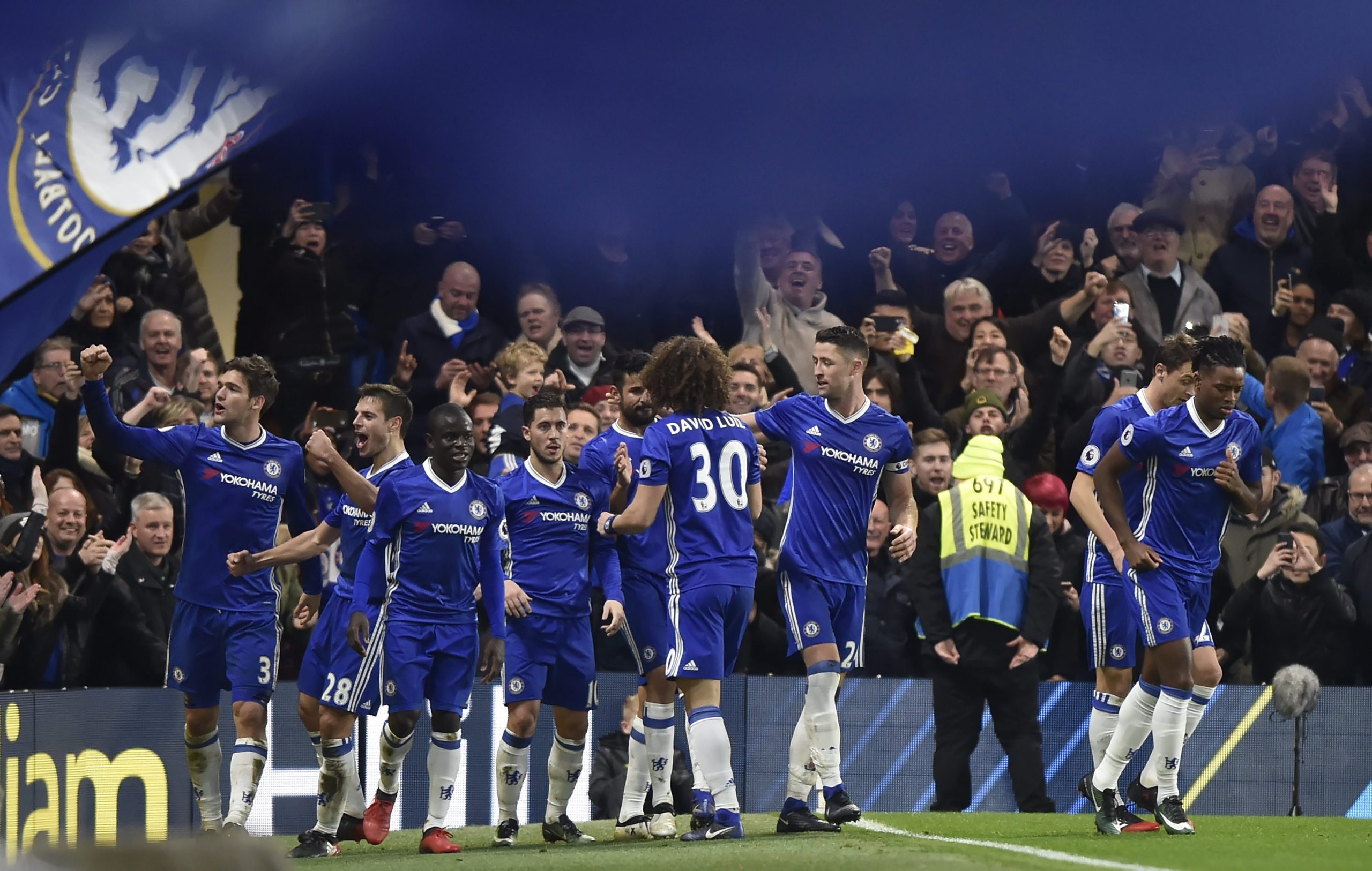 Premier League: Chelsea derrota Arsenal e cimenta liderança