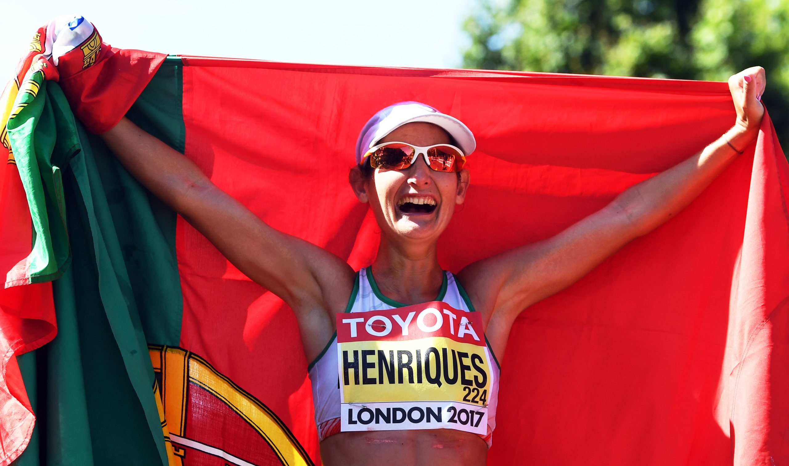 Inês Henriques estabelece novo recorde nacional nos 35 km marcha. Agora aponta ao recorde do mundo