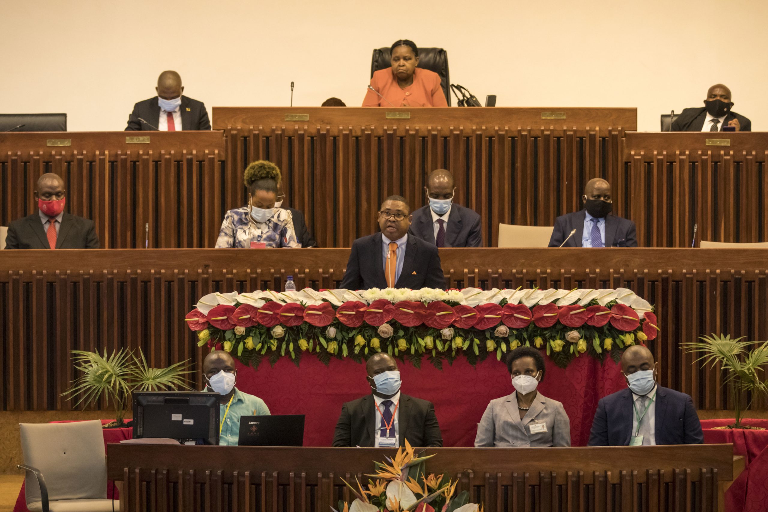 Parlamento moçambicano analisa hoje relatório sobre conflito armado em Cabo Delgado e vota resolução