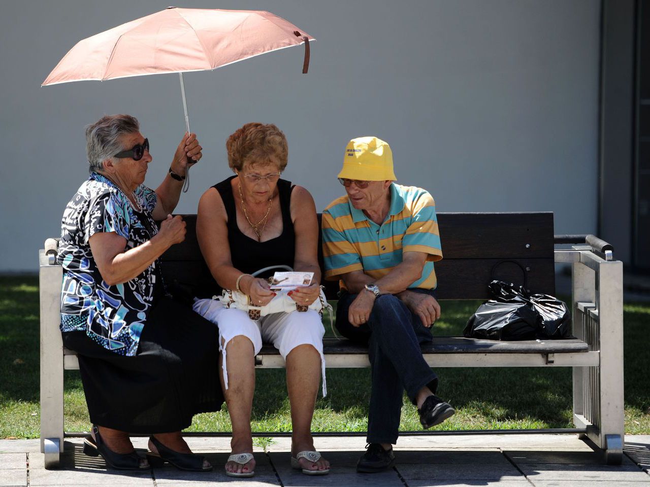 Oito distritos do continente sob ‘aviso amarelo’ devido ao tempo quente