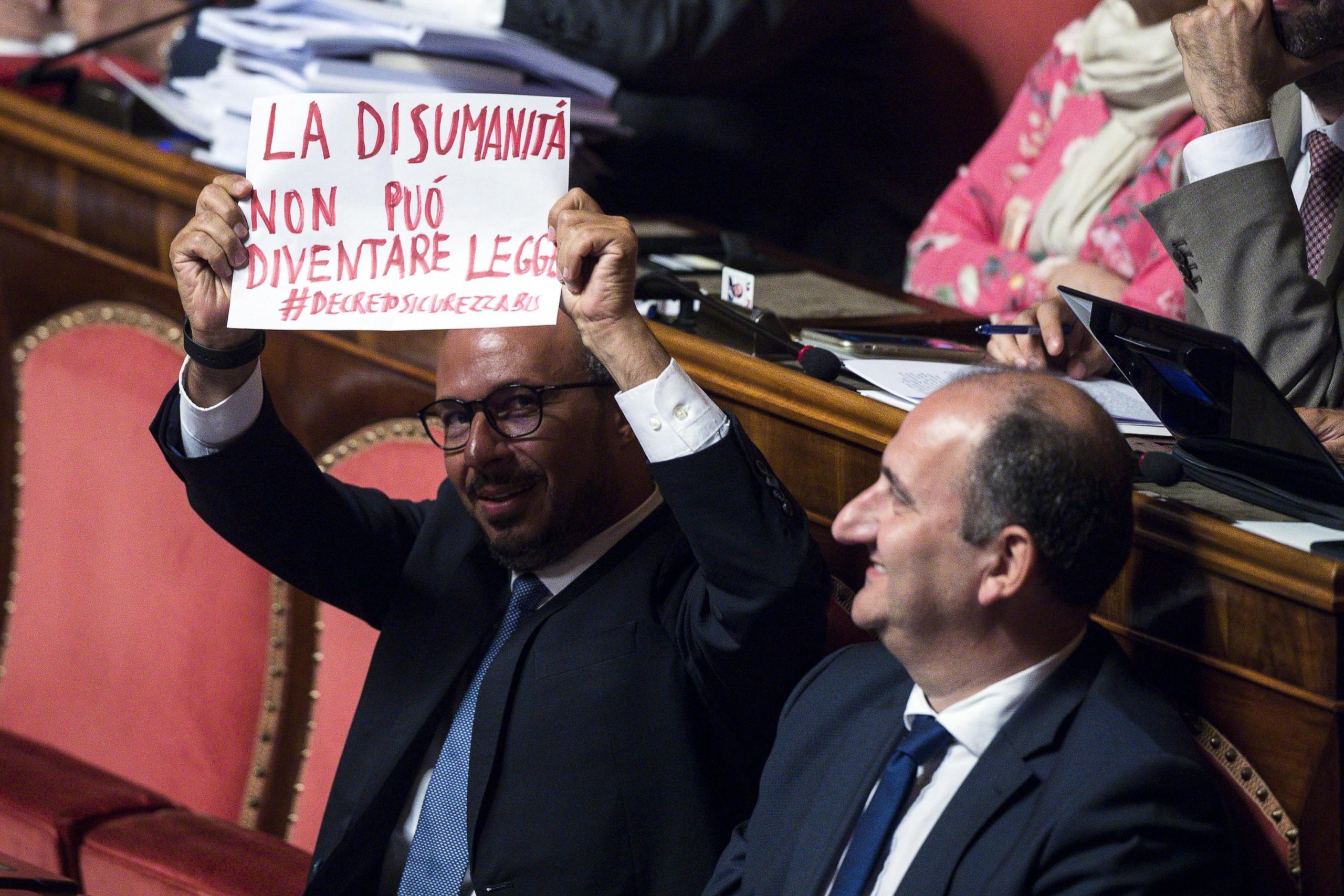 Itália. Governo consegue aprovar no Senado decreto de Salvini contra ONG que salvam vidas no Mediterrâneo