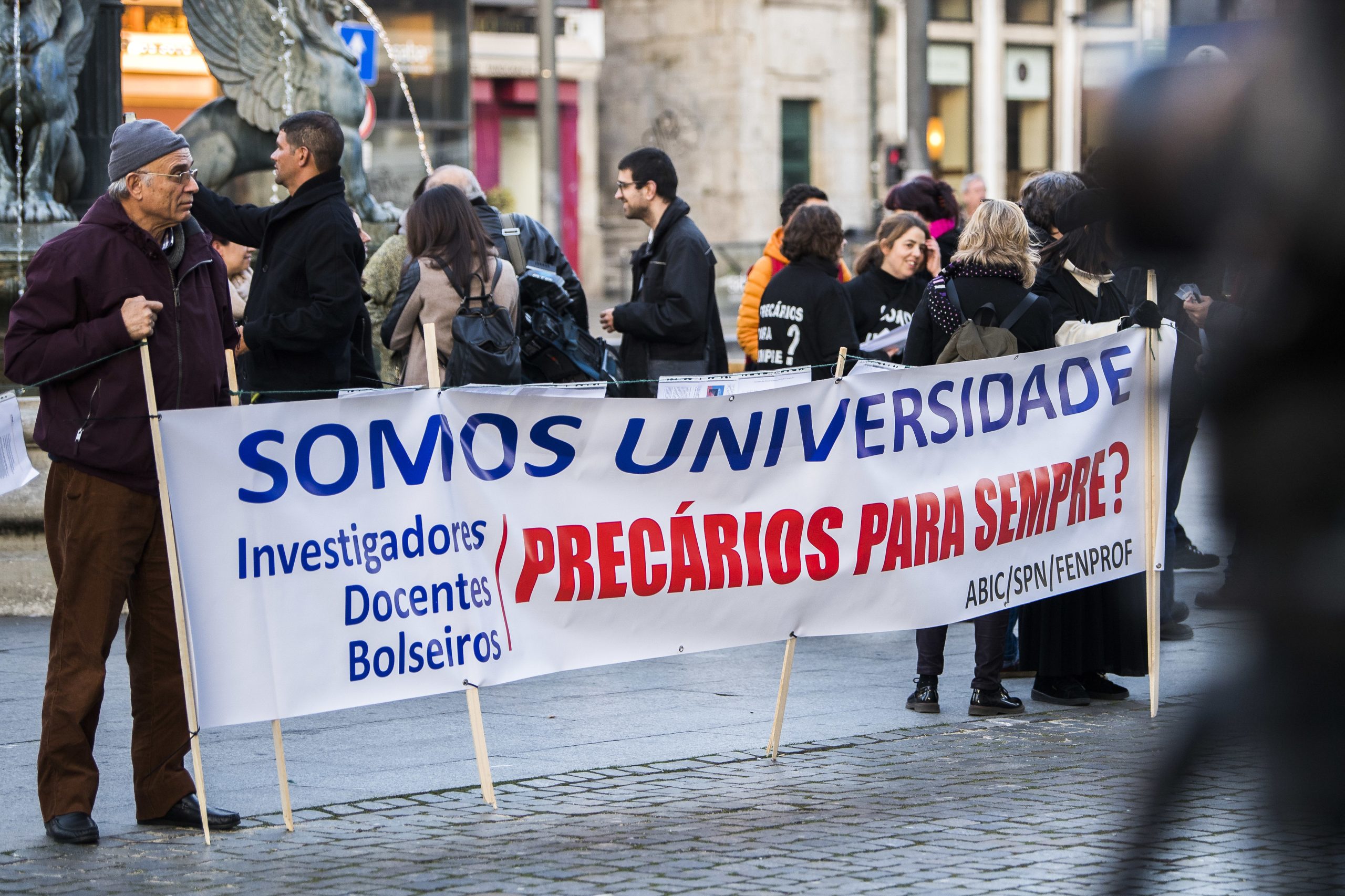Professores e investigadores criticaram no Porto números de aprovação dos precários