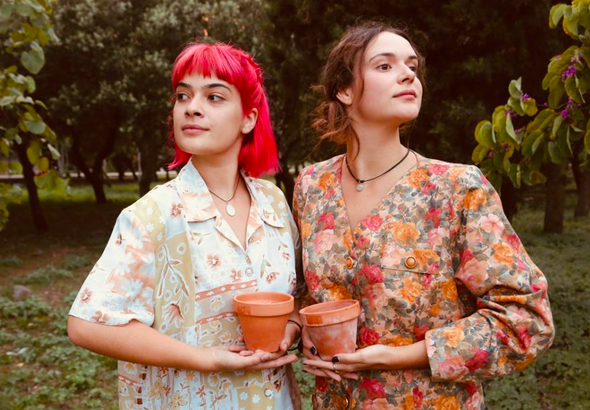 Jovens plantam semente do teatro infantil em Moçambique: “A nossa vinda cá é mesmo pela partilha de tudo”