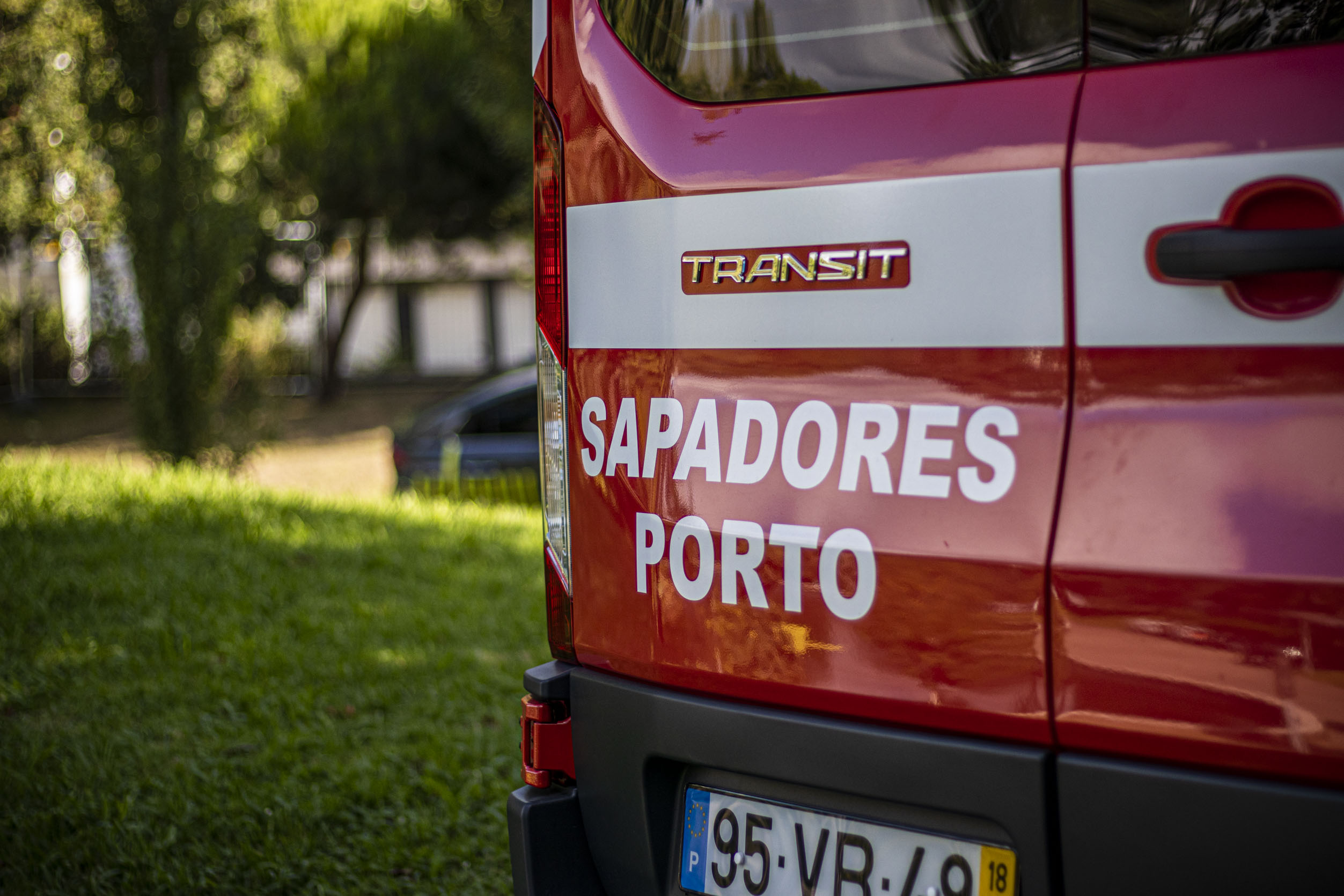 Encontrada segunda vítima mortal nos escombros de pensão que ardeu no Porto