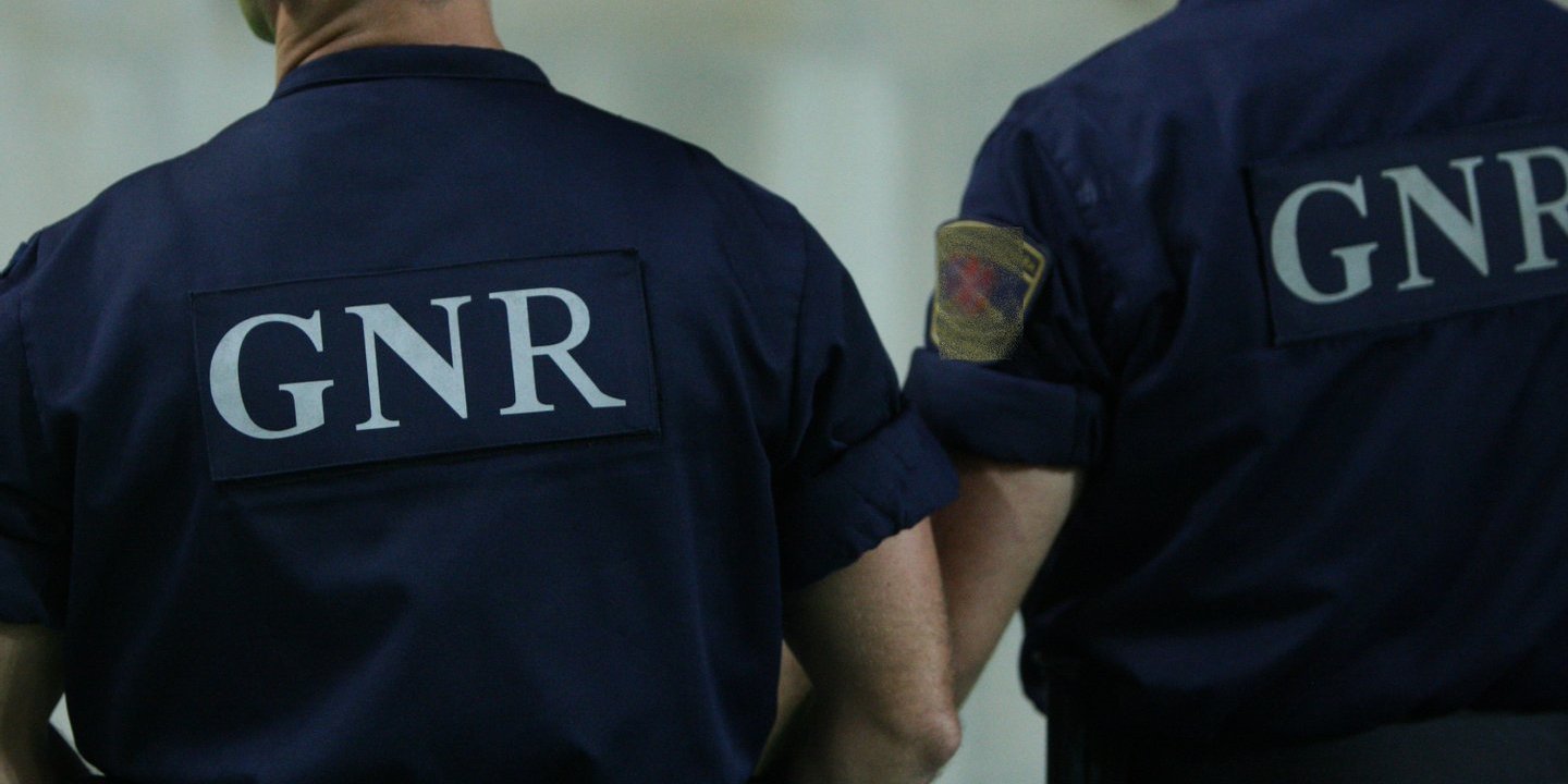 Militares da GNR julgados por serem porteiro e ‘croupier’ em jogos ilegais