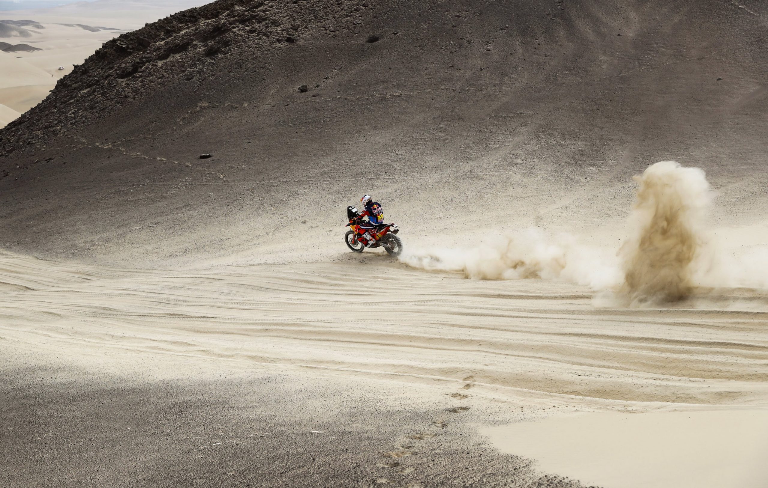 Dakar2018: Joan Barreda, segundo nas motos, abandona devido a problemas físicos