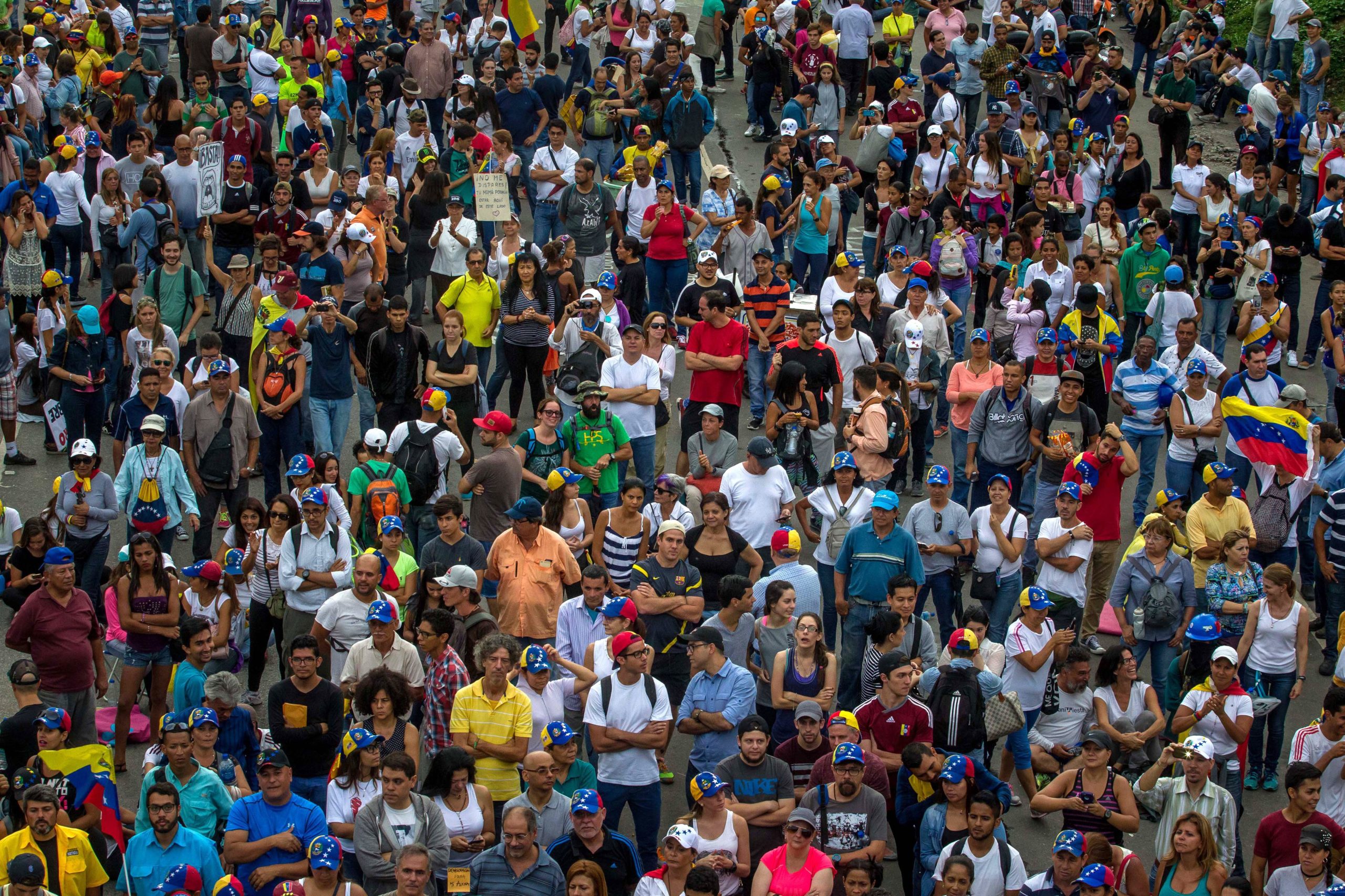 Venezuela: Capriles diz que 2.632 pessoas foram detidas em 51 dias de protestos