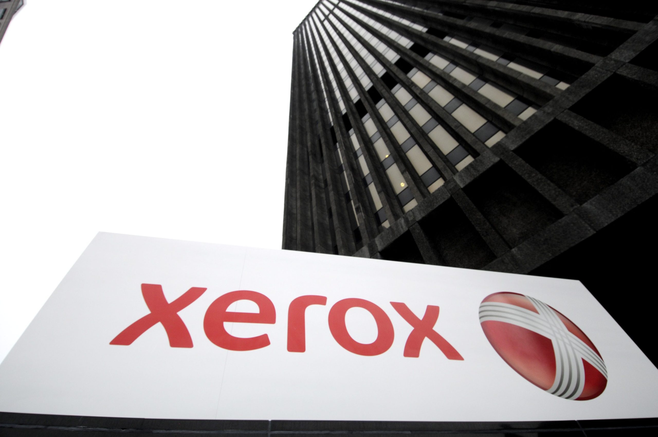 Covid-19 obriga a prudência e leva Xerox a desistir de comprar a HP
