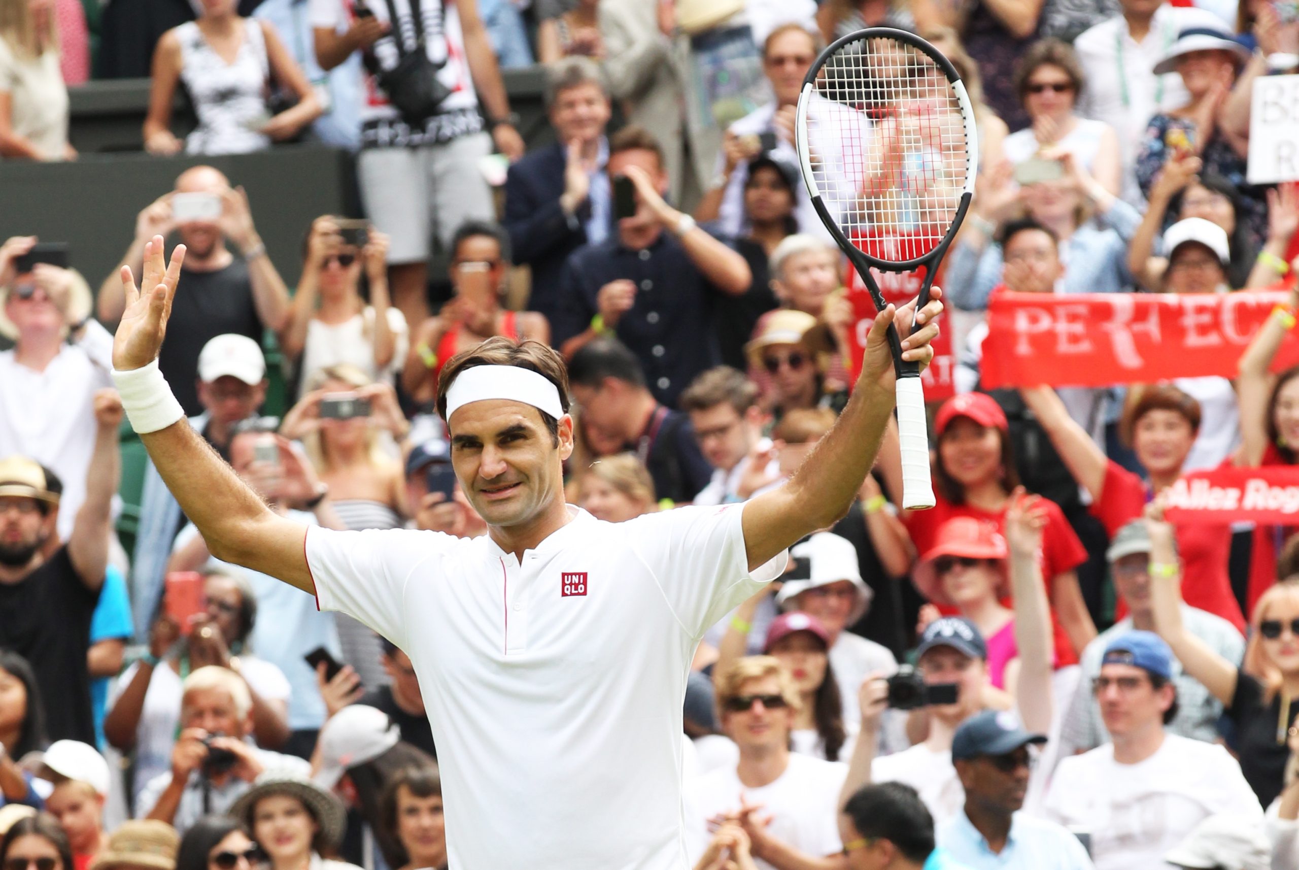 Federer vence Lacko e qualifica-se para terceira ronda em Wimbledon