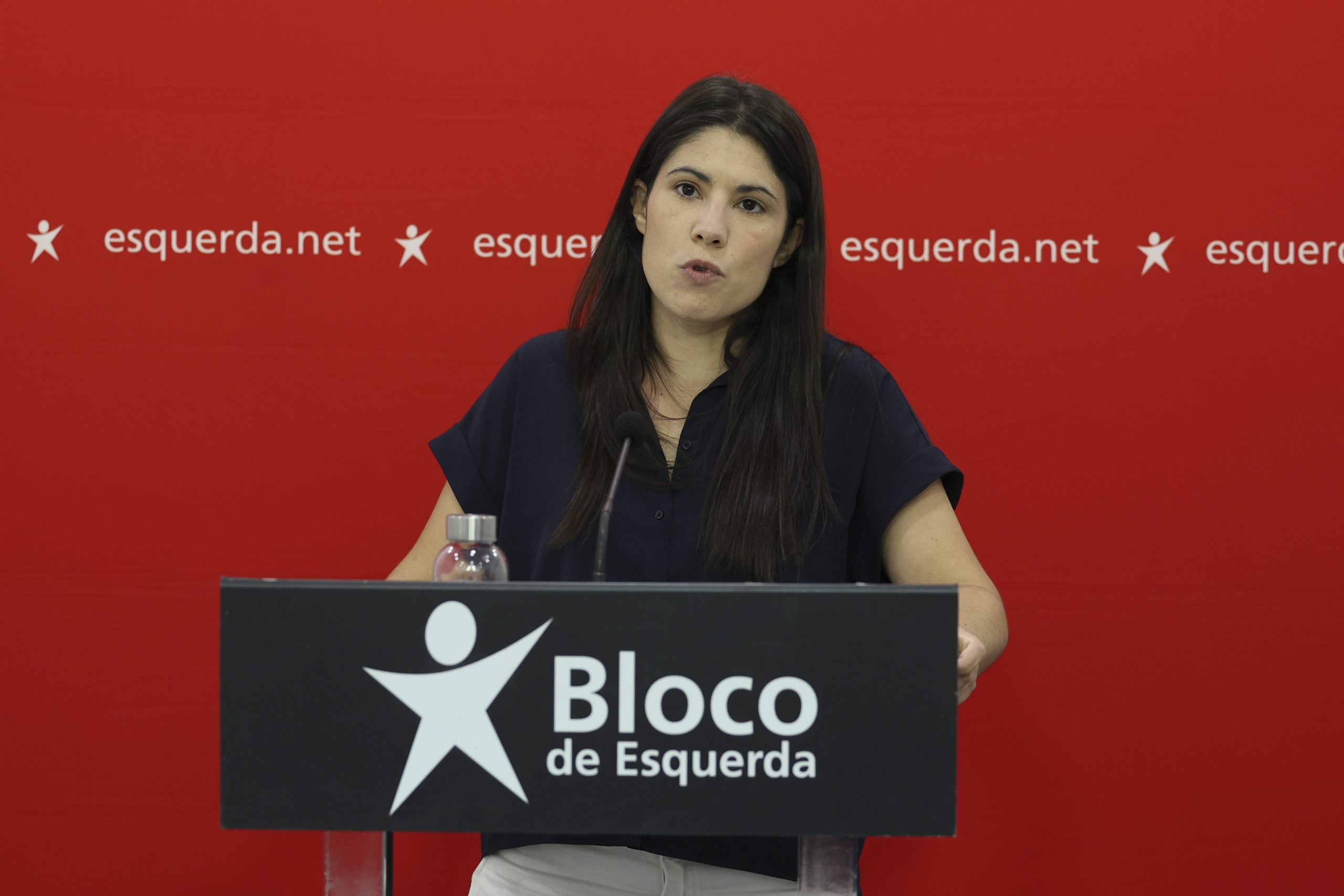 BE vai propor aumento do salário mínimo para 900 euros em 2024