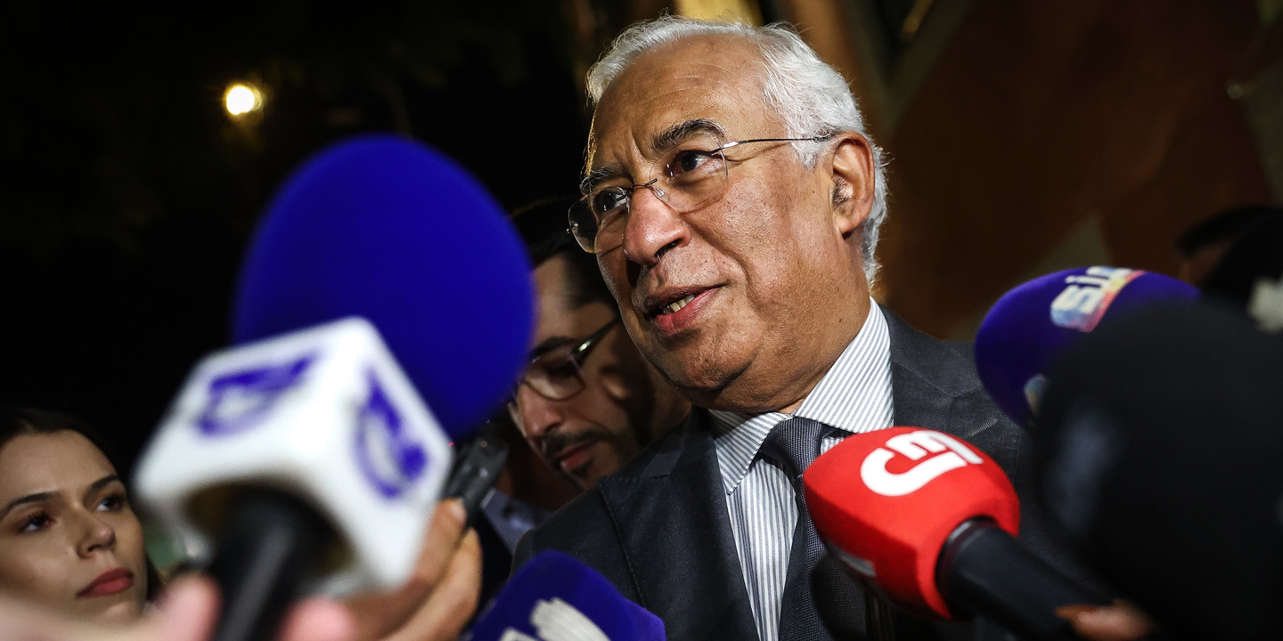Costa diz que o seu gabinete seguiu procedimento habitual de reencaminhamento no caso das gémeas