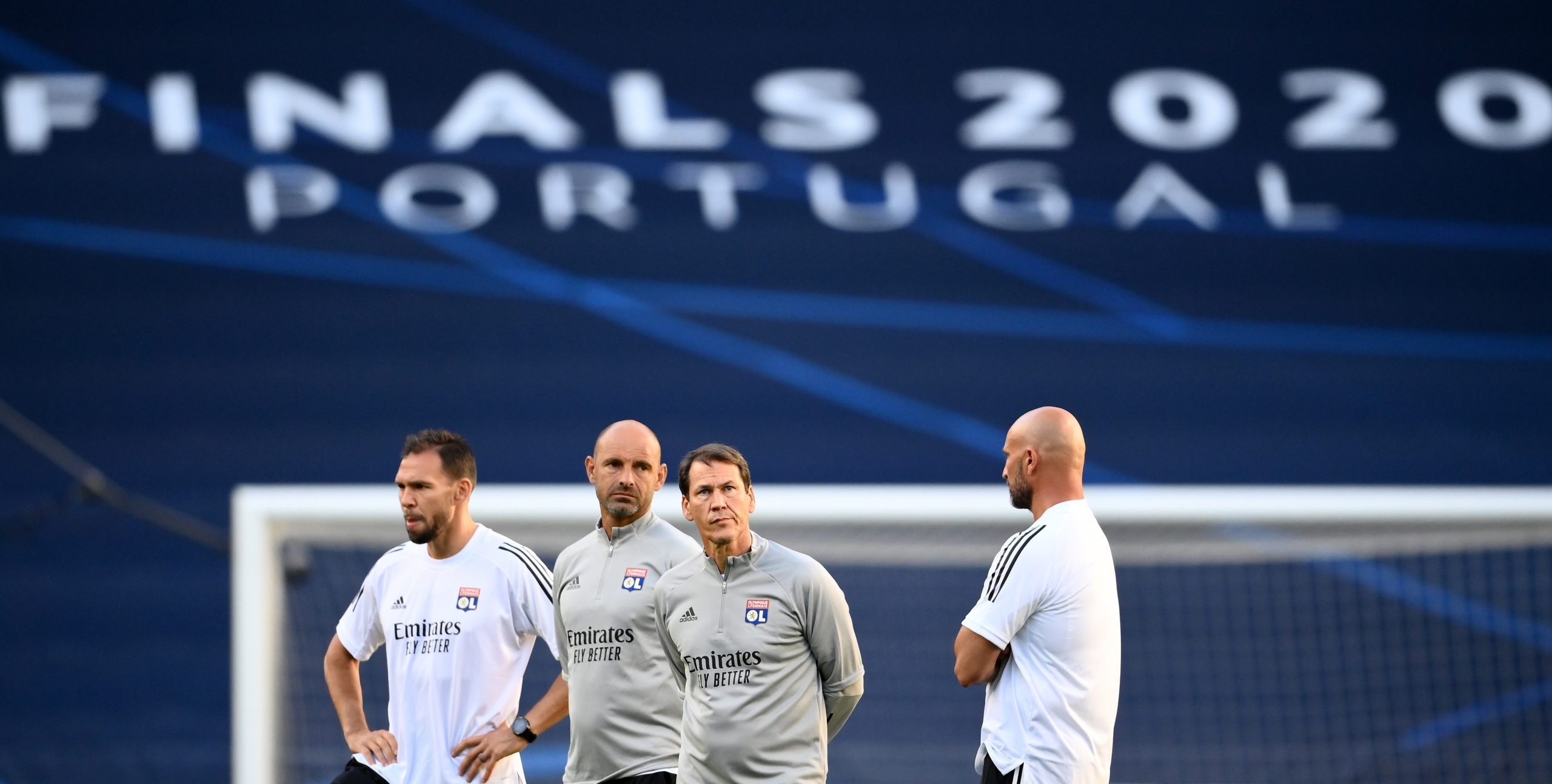 Liga dos Campeões: Rudi Garcia revela “apetite” do Lyon e pretende juntar-se ao PSG nas ‘meias’