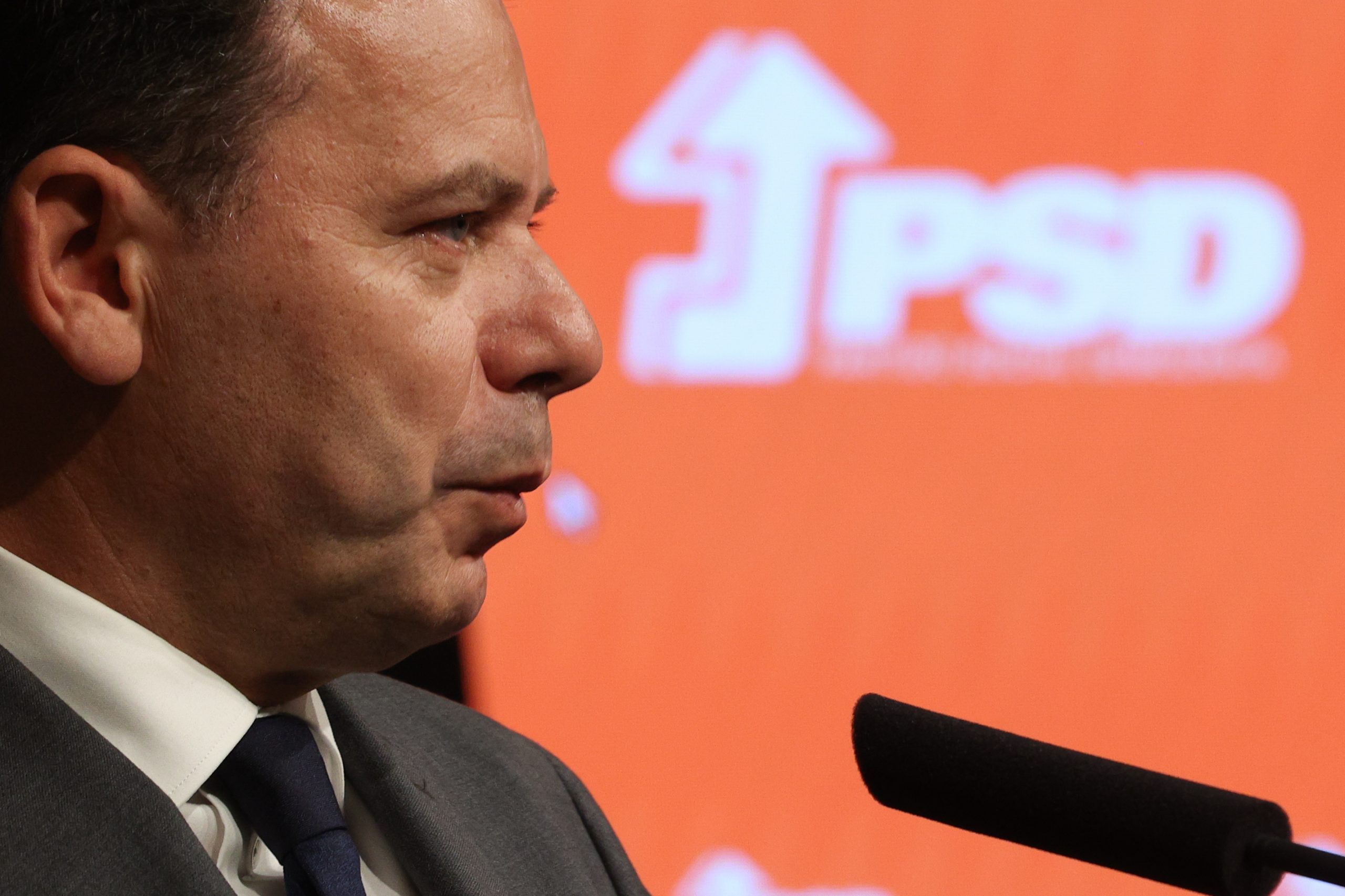 Conselho Nacional do PSD reúne-se quarta-feira para análise da situação política
