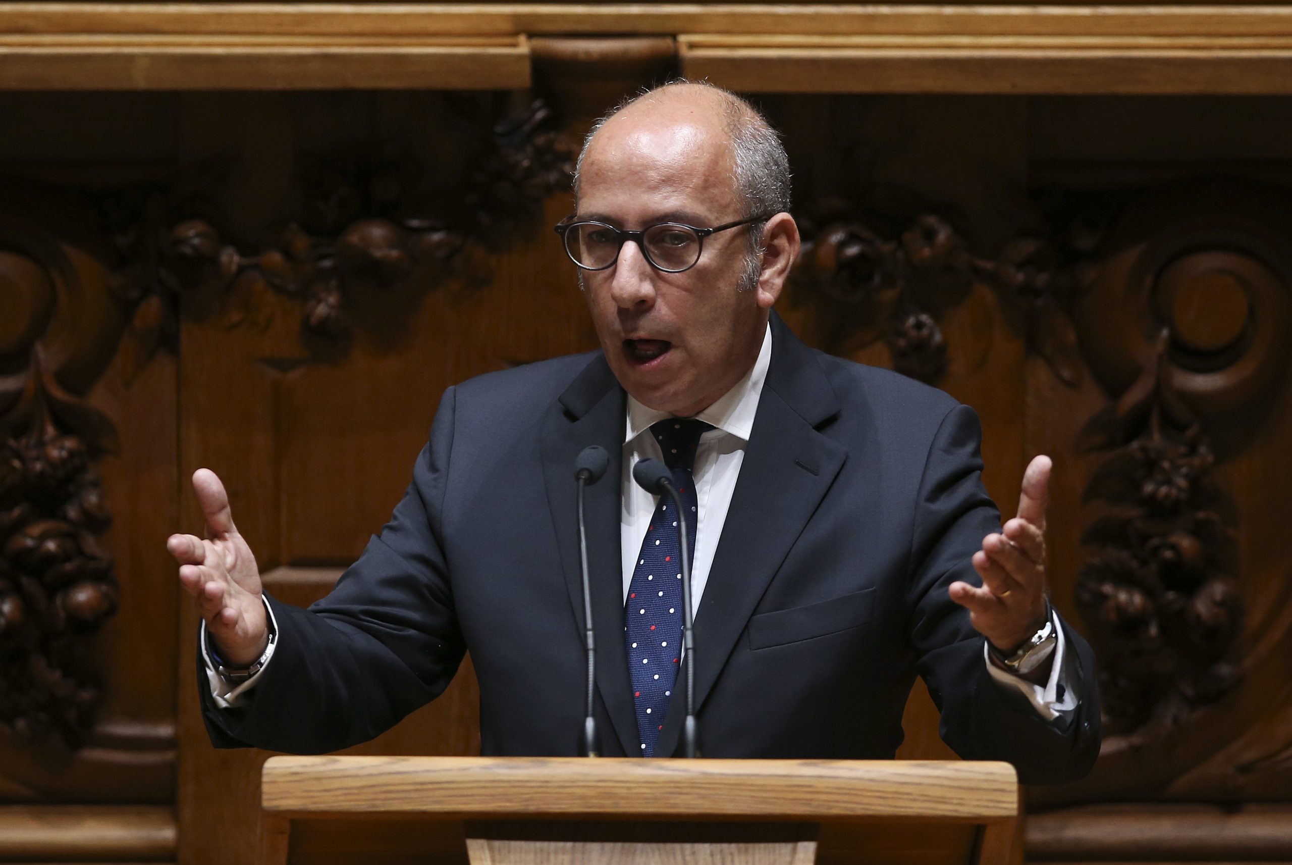 CDS-PP acusa Governo de irresponsabilidade no ‘dossier’ dos serviços de informações