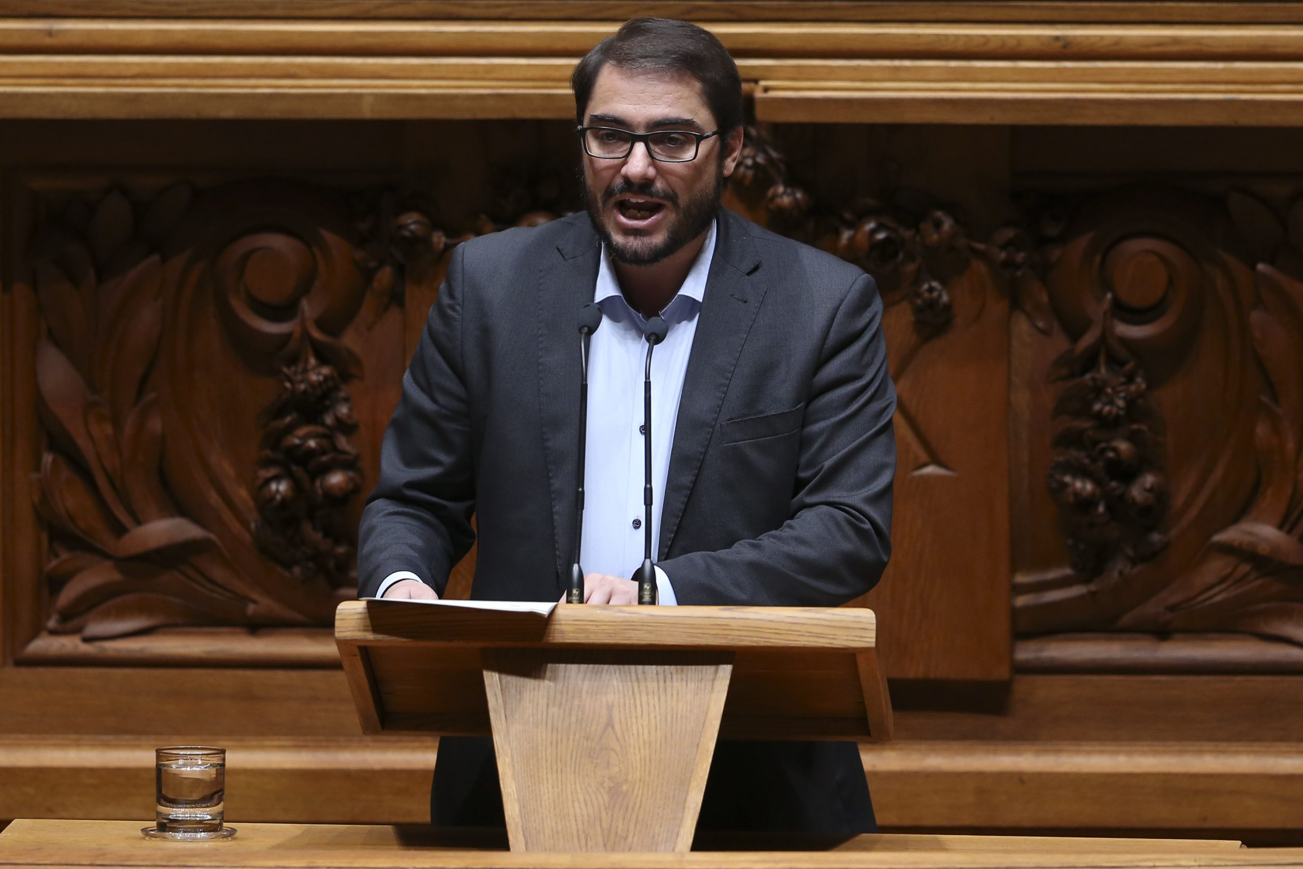 OE2018: PCP valoriza “avanços” e espera política de direita “enterrada no passado”