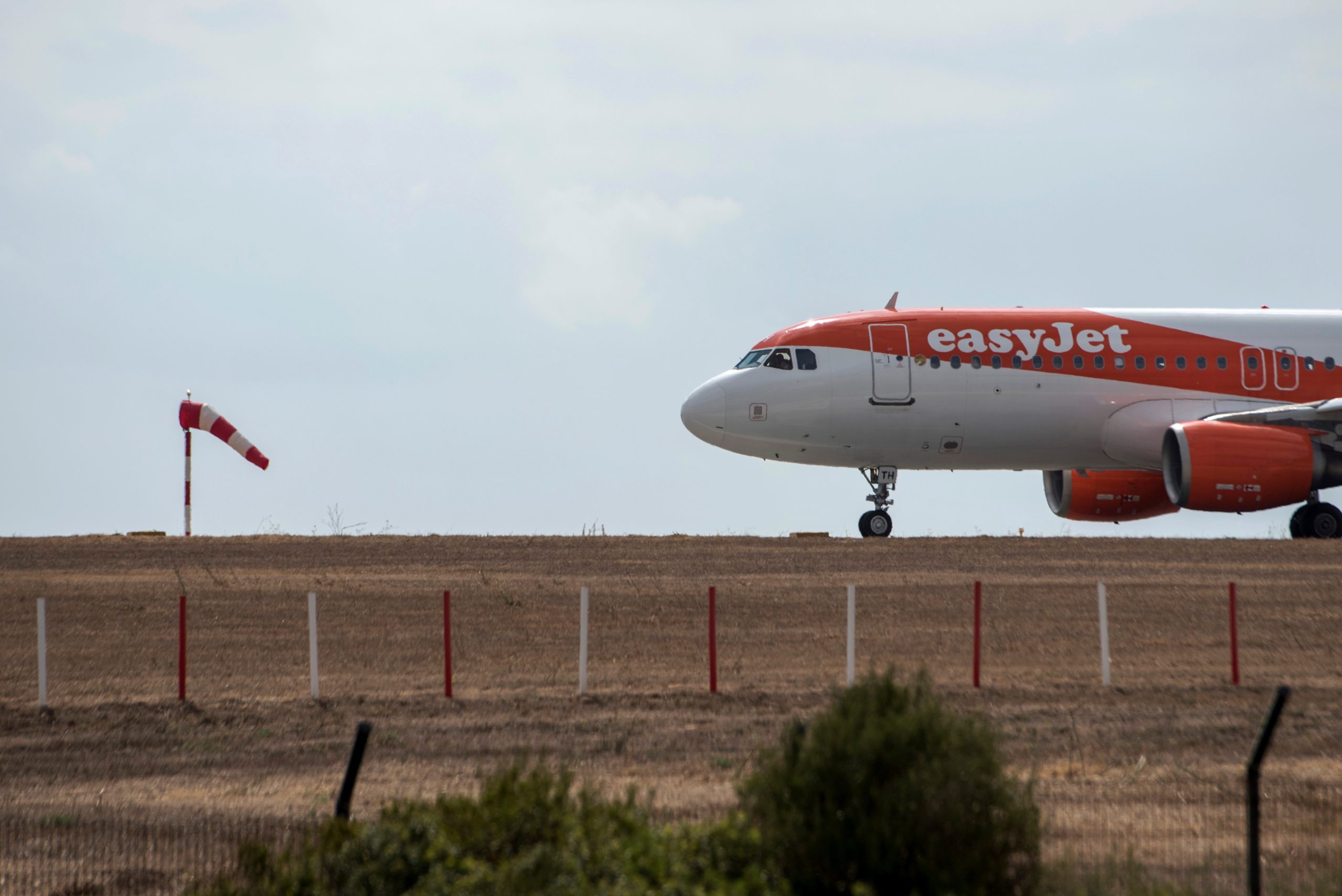 EasyJet assina acordo de empresa com tripulantes de cabine
