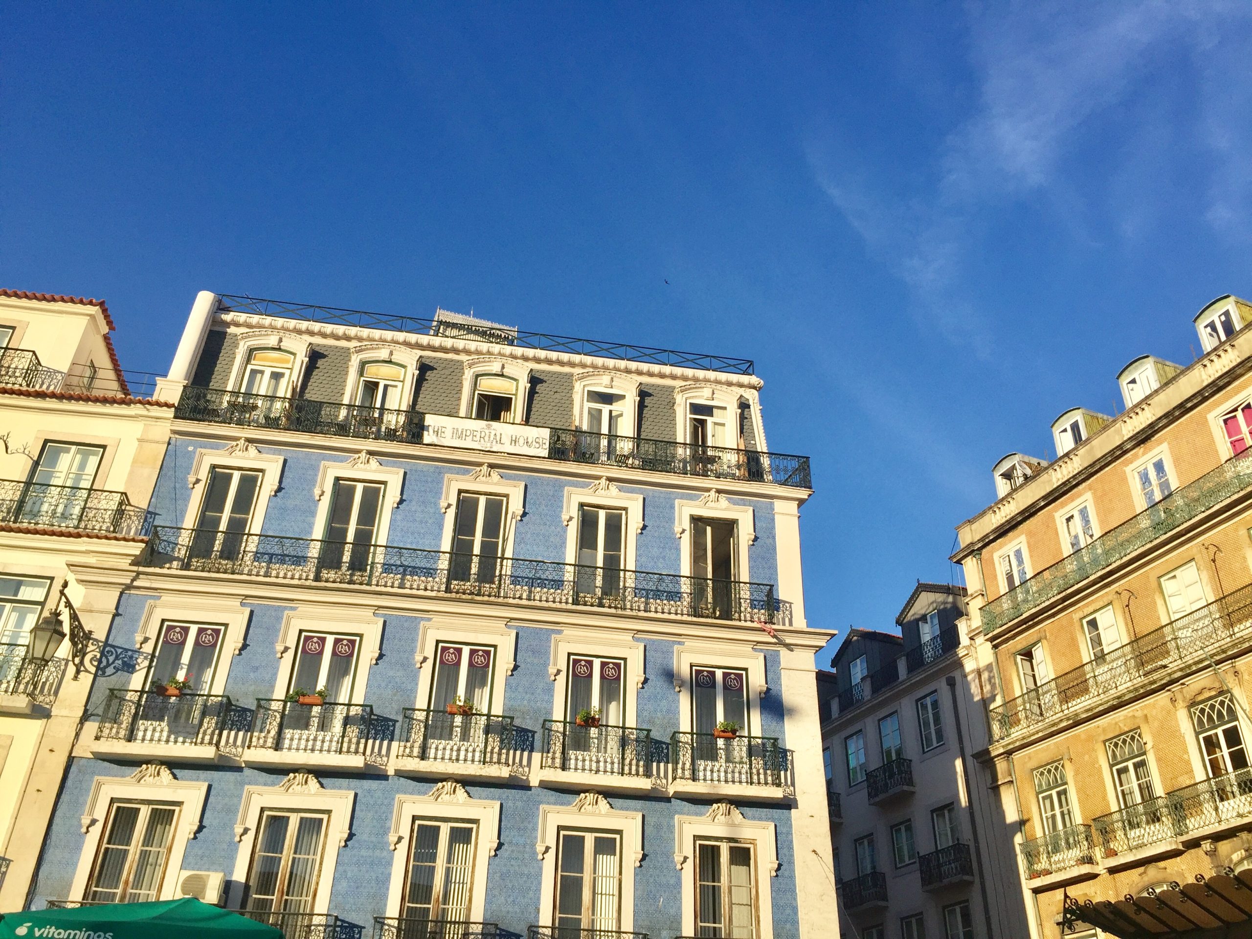Média da avaliação bancária das casas sobe 5 euros para 1.176 euros em maio