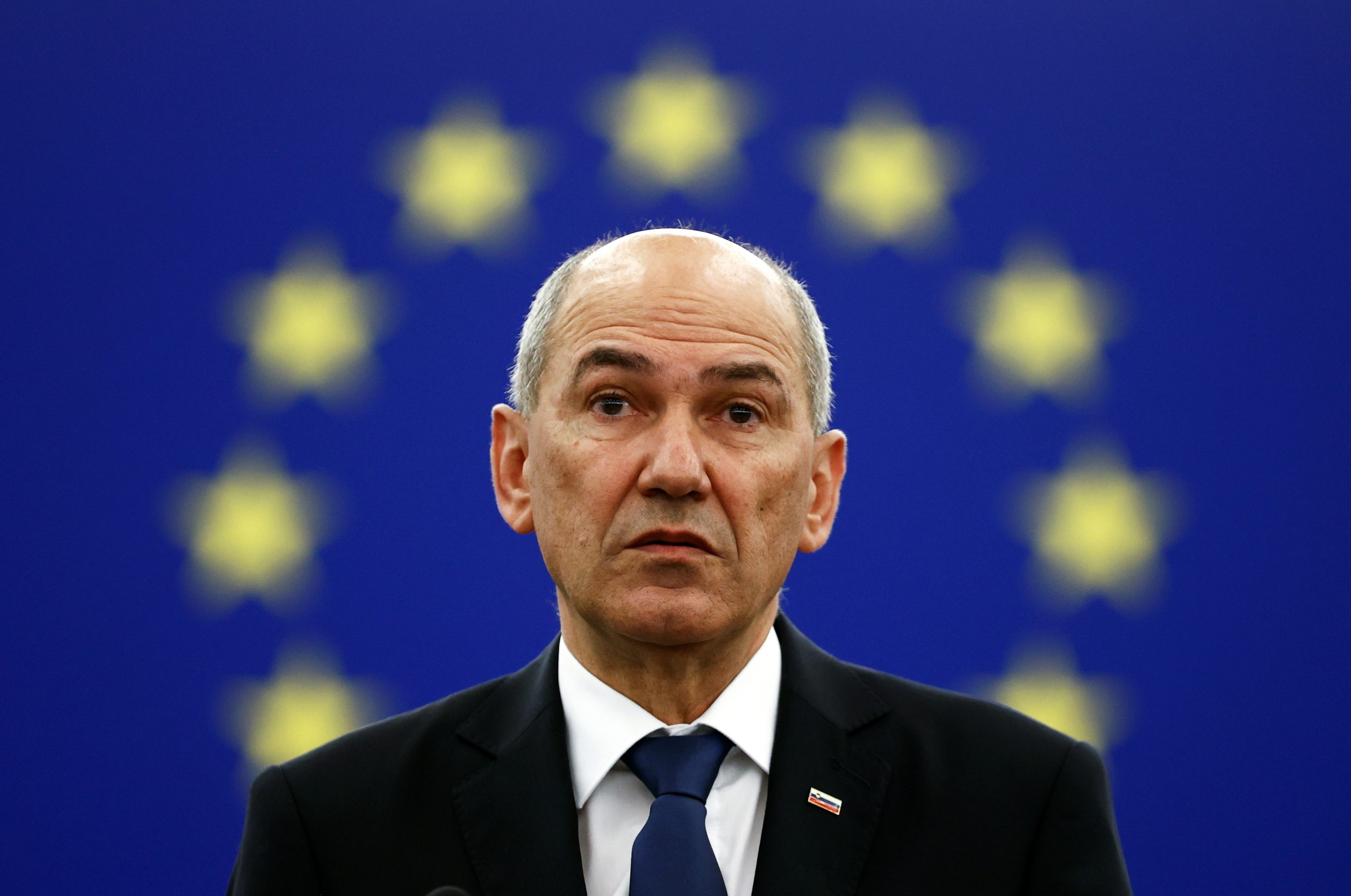 Bruxelas condena “ataques pessoais” de PM esloveno a eurodeputados