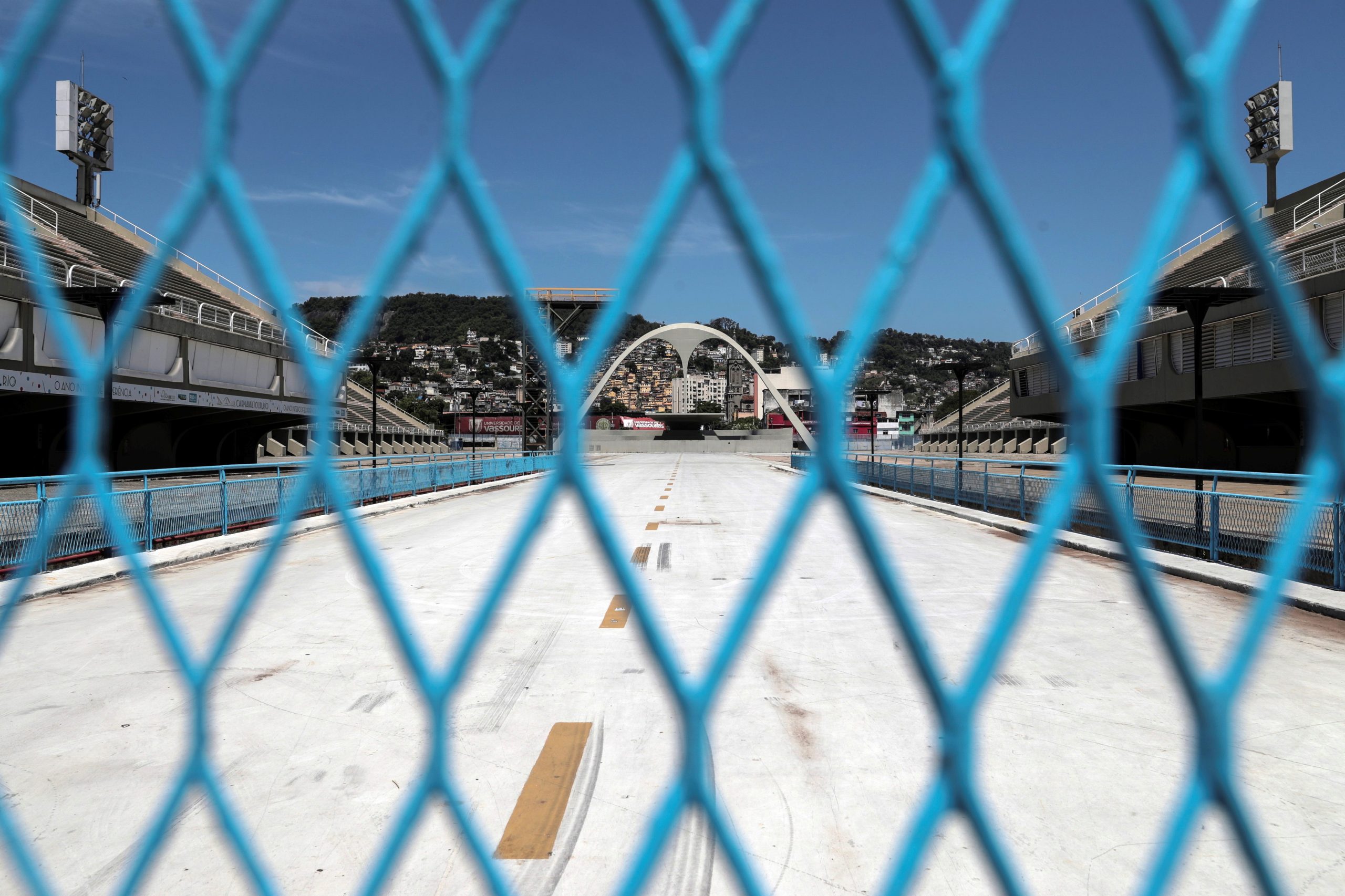 Justiça dá seis horas ao Rio de Janeiro para resolver irregularidades no Sambódromo