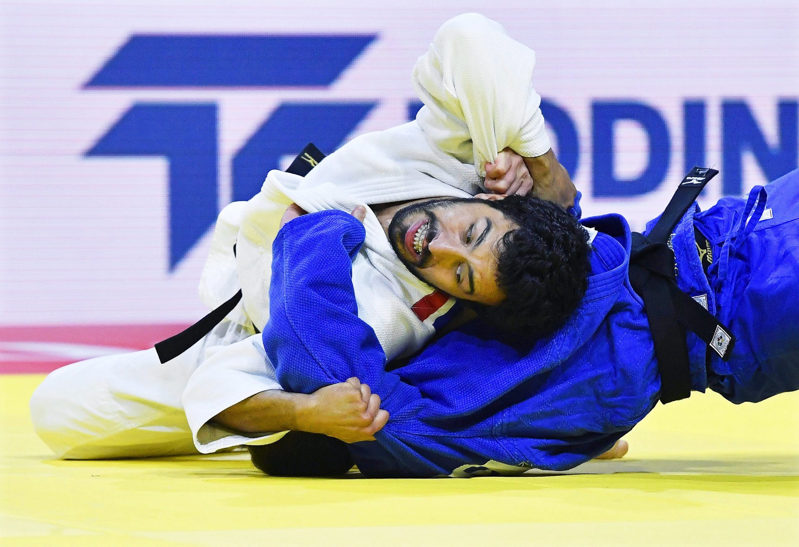 Judocas Jorge Fernandes e Nuno Saraiva perdem nos primeiros combates em Abu Dhabi