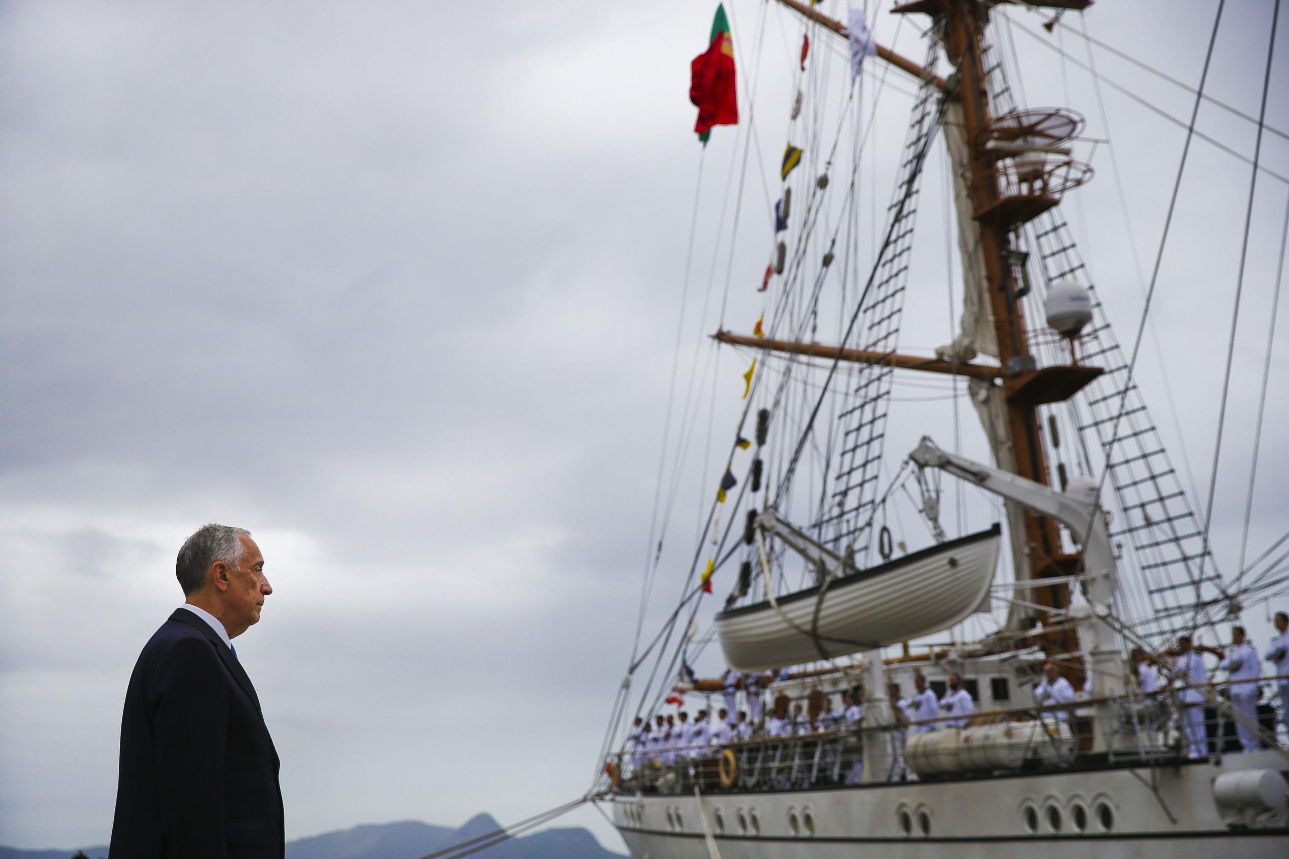 613.519 milhas, 60 países, 55 anos do navio que é escola e embaixada