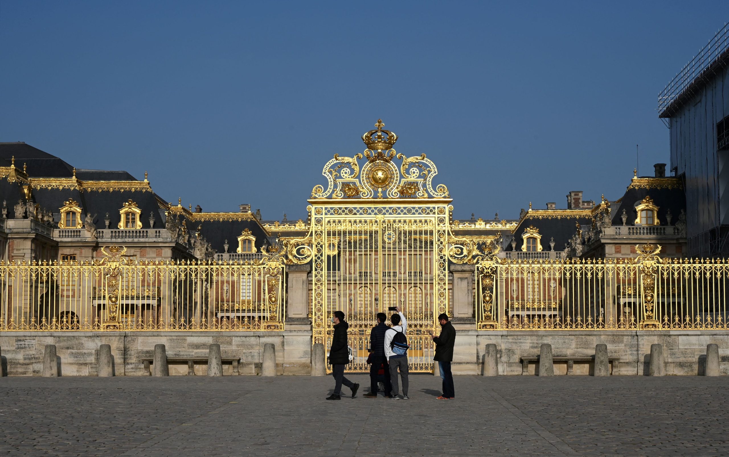 França vai receber Carlos III com grande jantar de gala em Versalhes com mais de 150 convidados