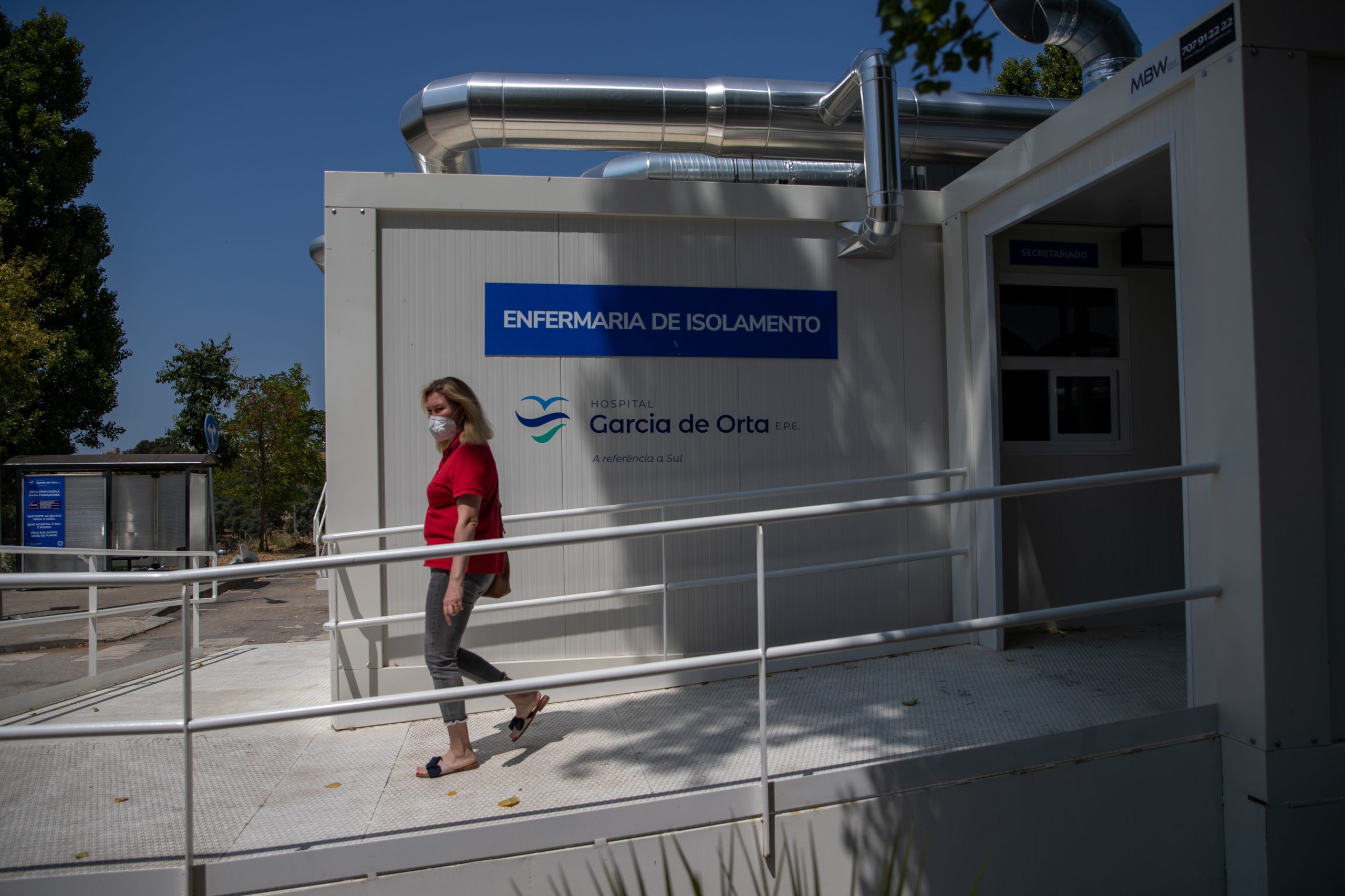 Hospital de Almada pediu desvio de doentes não críticos para outros hospitais