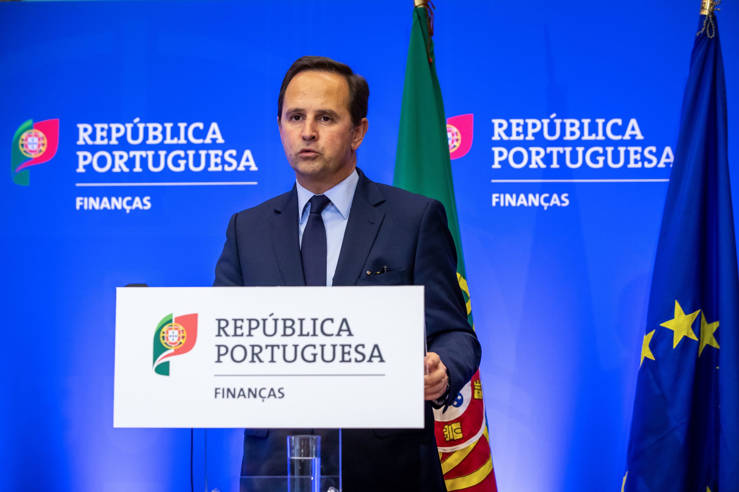 Aumentos intercalares para a Função Pública? Não seria “a resposta adequada” à inflação, diz Medina