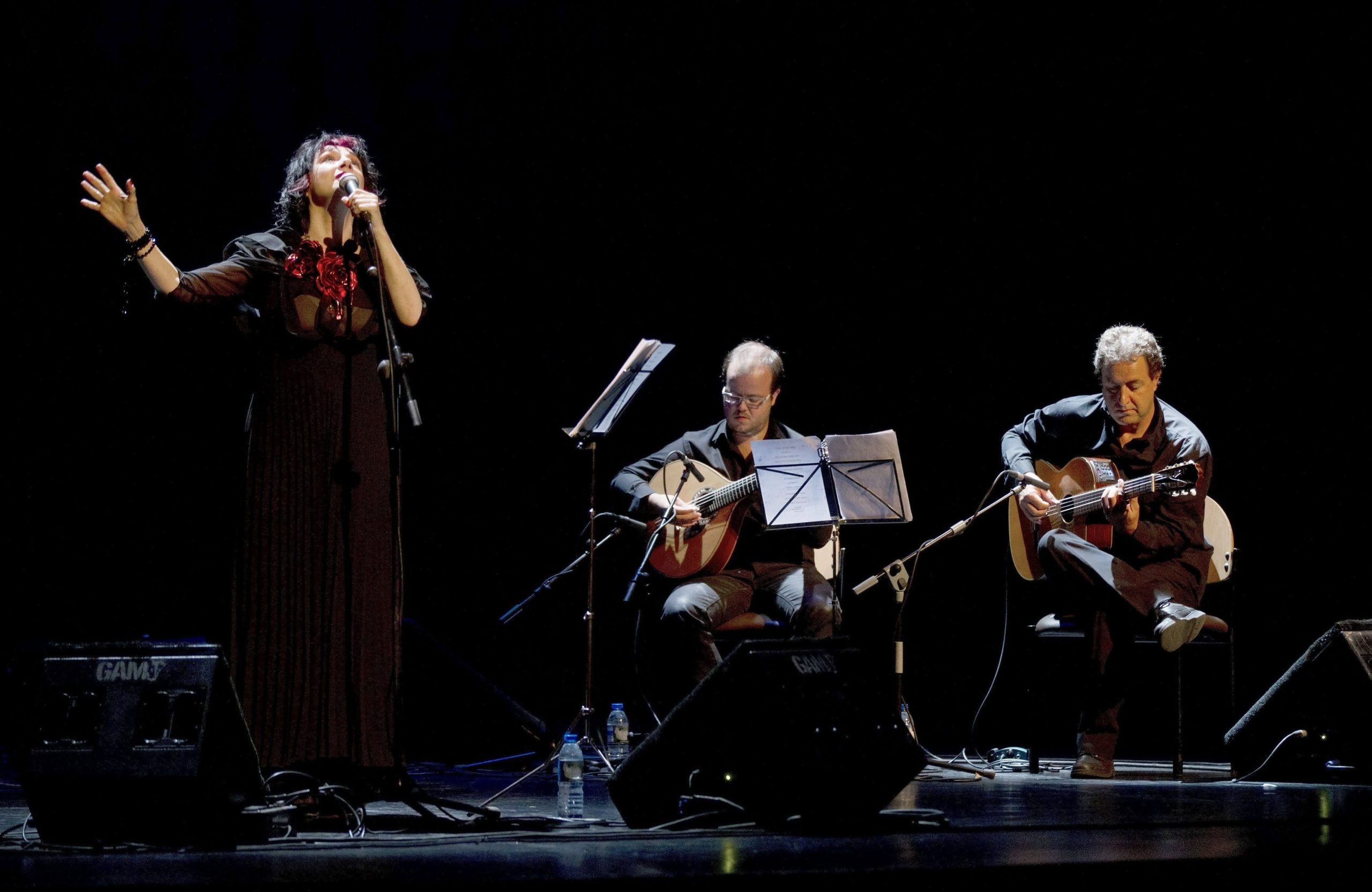 Mísia celebra 25 anos de carreira “Do Primeiro Fado ao Último Tango” no Teatro Trindade