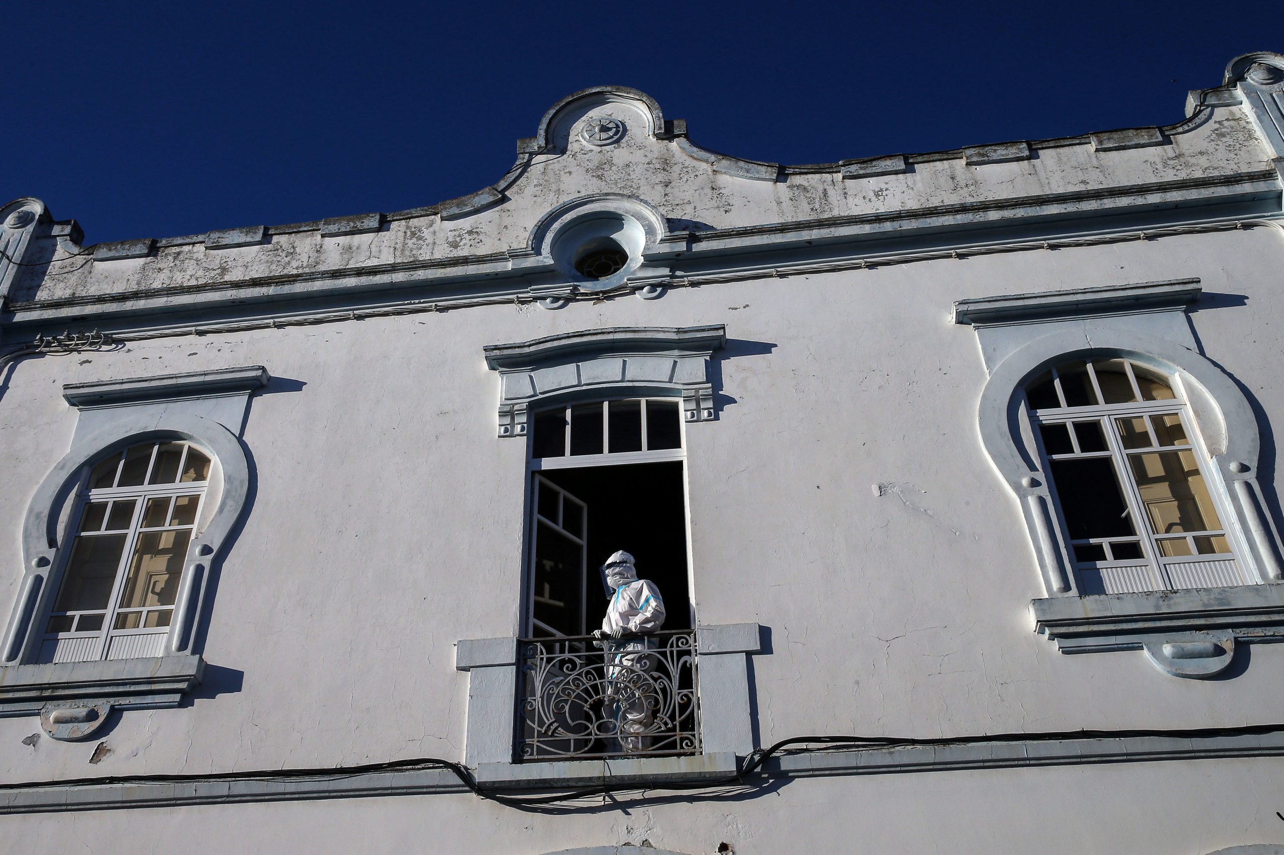 Covid-19: Ciclista angaria dois mil euros para lar de Reguengos de Monsaraz afetado por surto