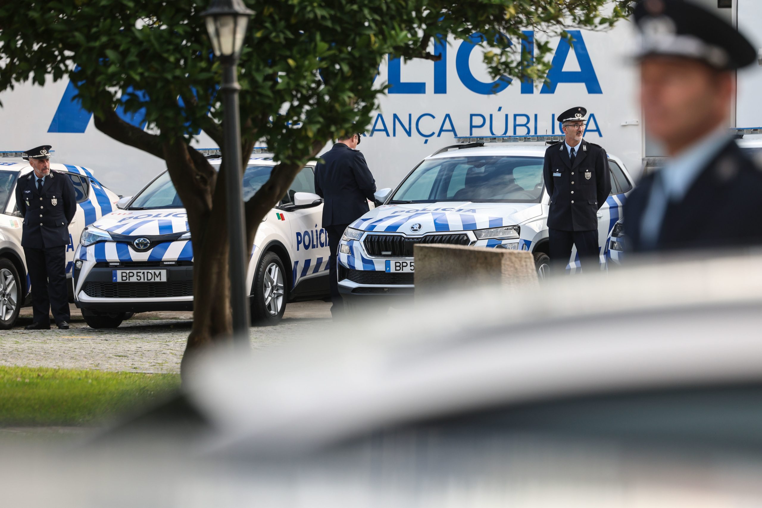 Morreu homem baleado na Amadora. Suspeito terá fugido numa mota