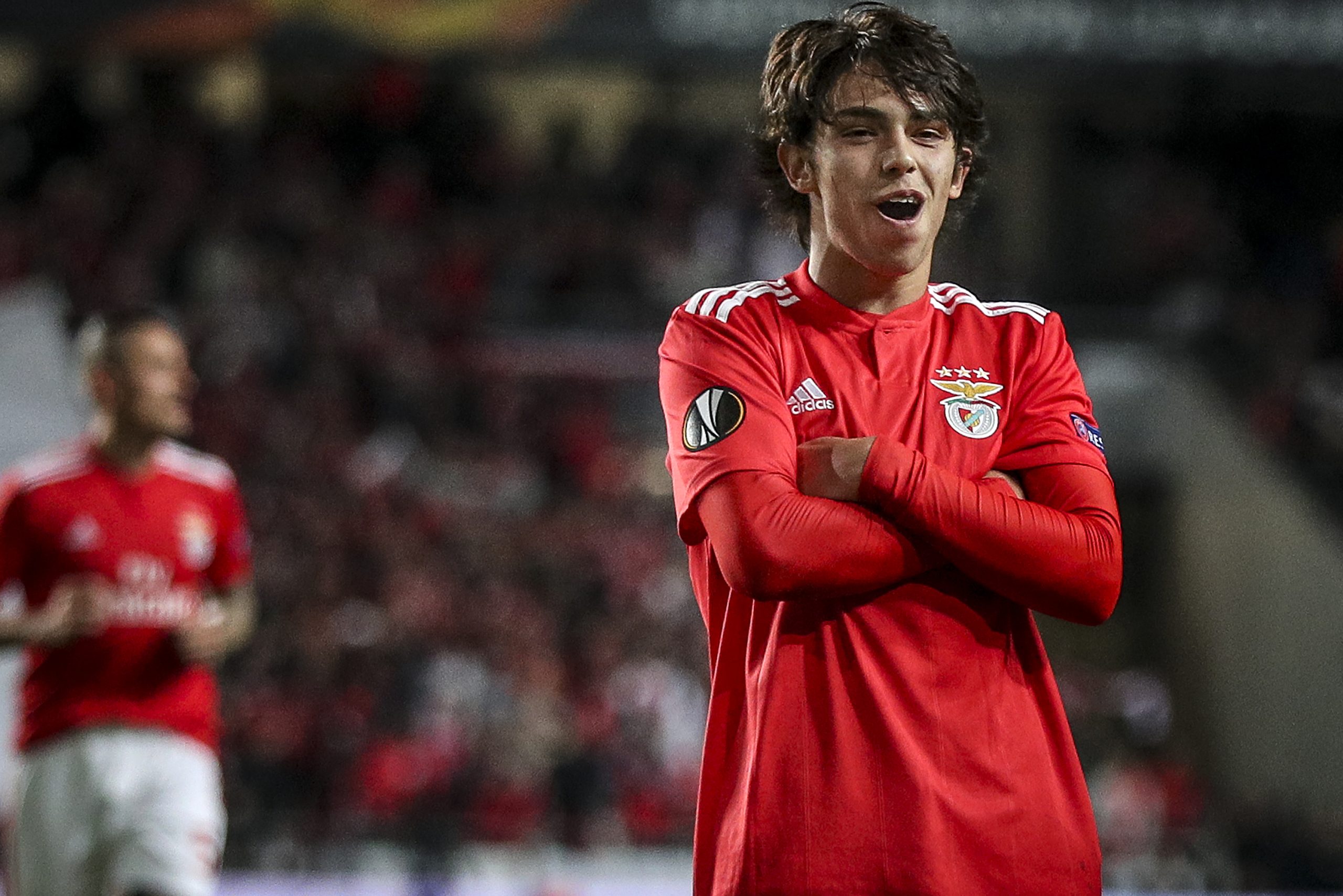 Grimaldo e João Félix na ‘equipa ideal’ da Liga Europa