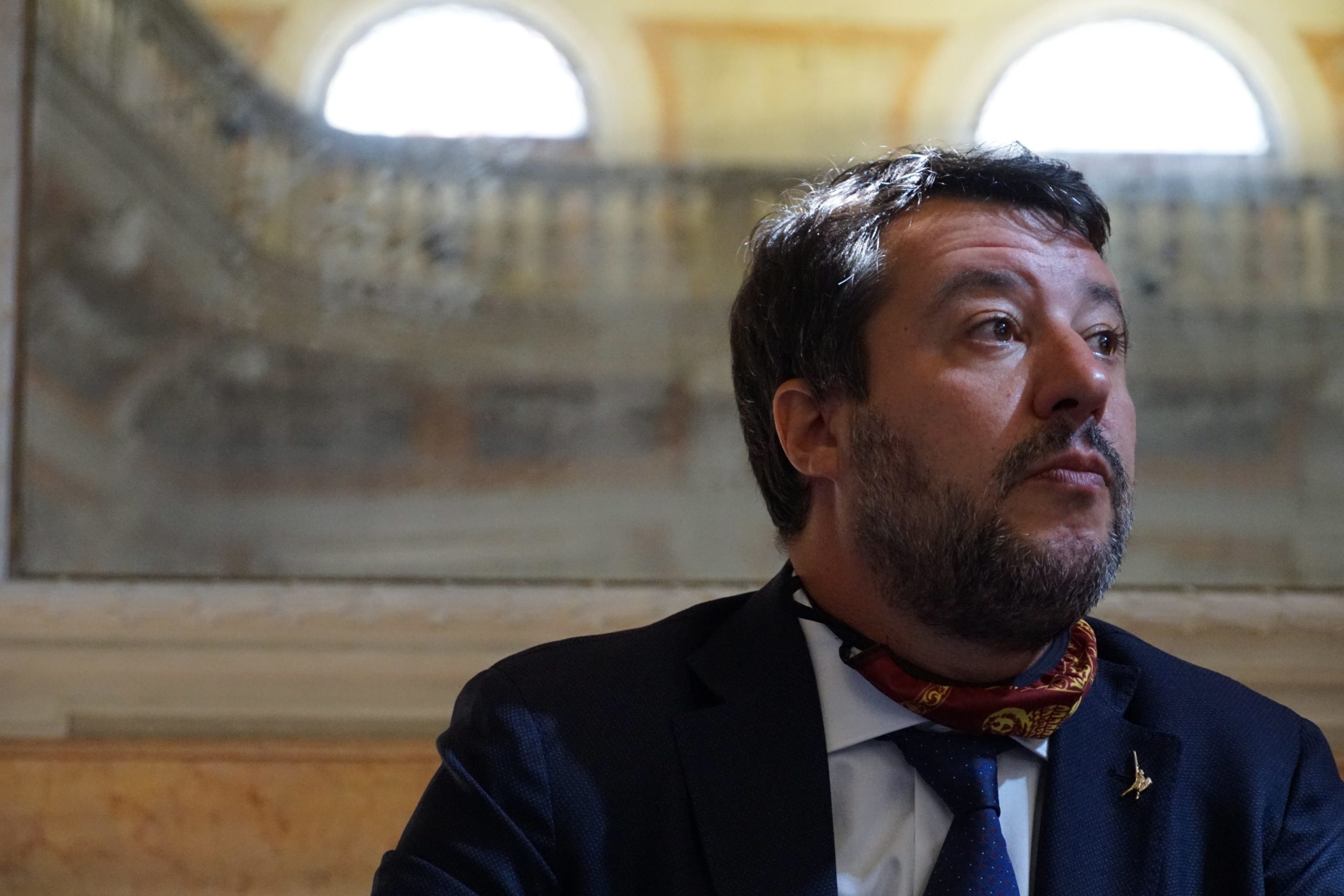 Salvini vai a julgamento em Itália por bloqueio de migrantes em navio