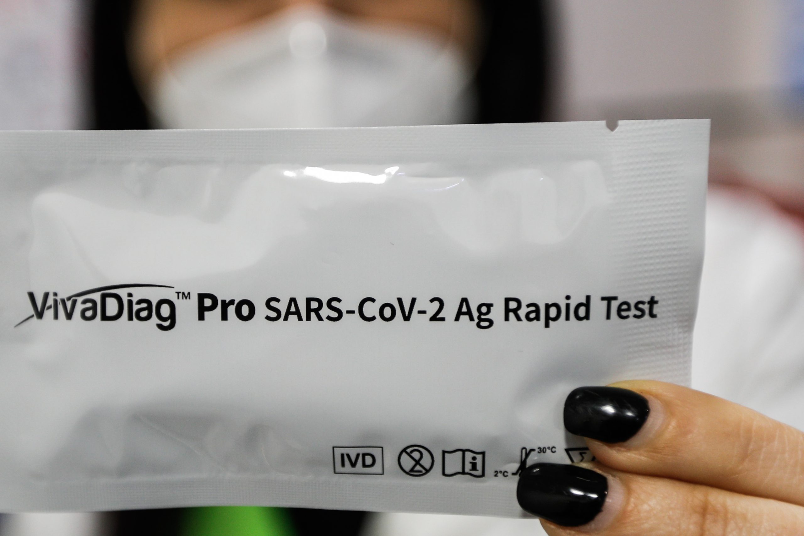 Covid-19: Realização de testes rápidos de antigénio gratuitos abrange toda a população
