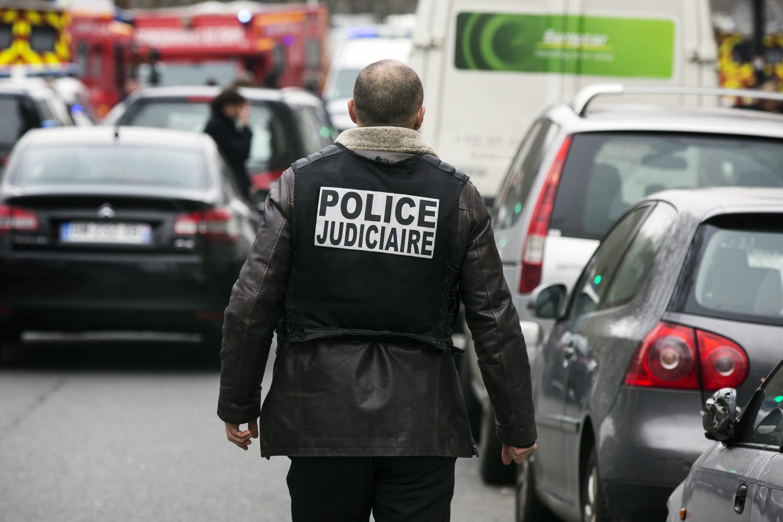 França: Adolescente detida por suspeitas de preparar atentado terrorista