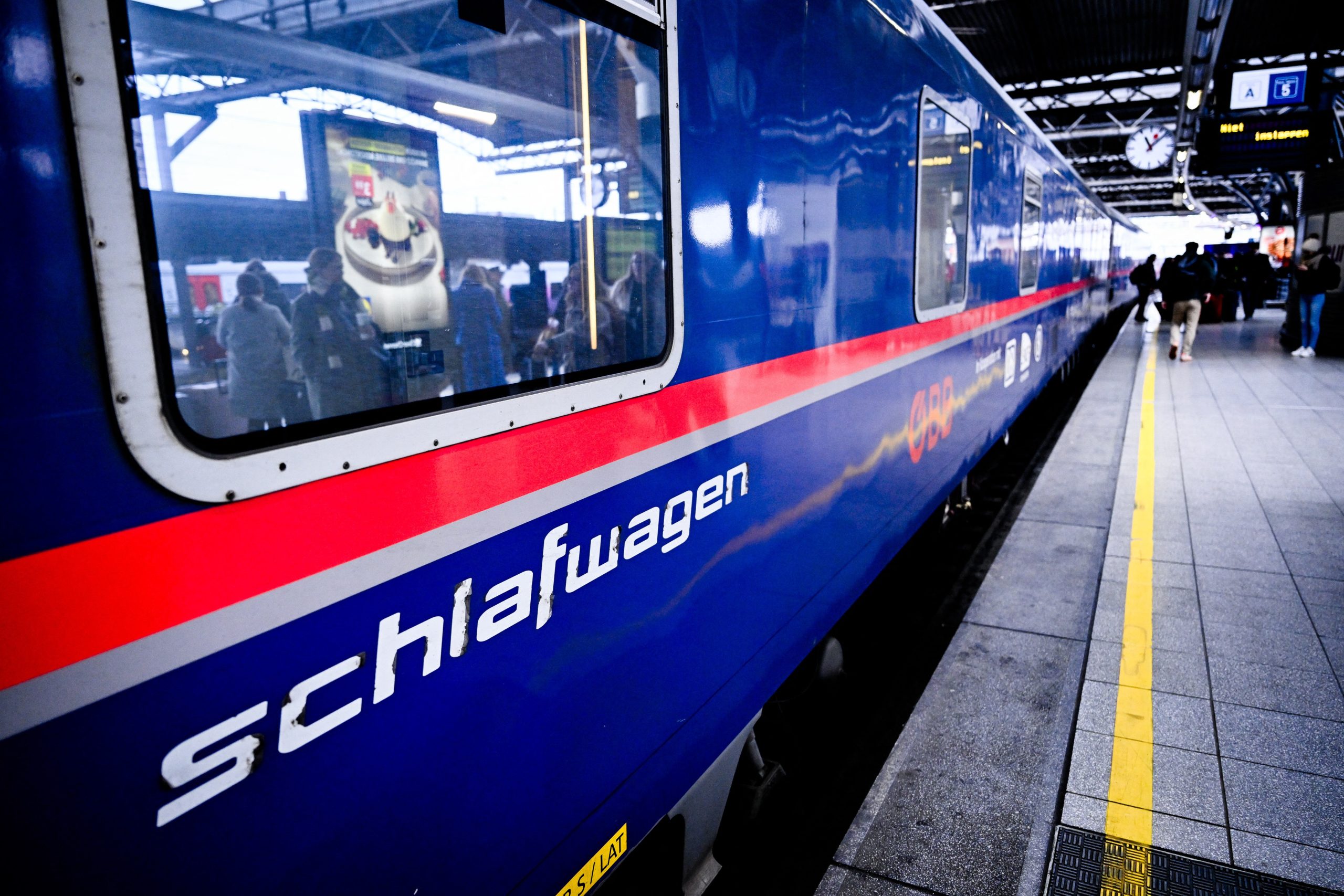 Disse “bom dia” em francês e holandês e devia tê-lo dito só na segunda língua. Conheça a polémica ferroviária do momento na Bélgica