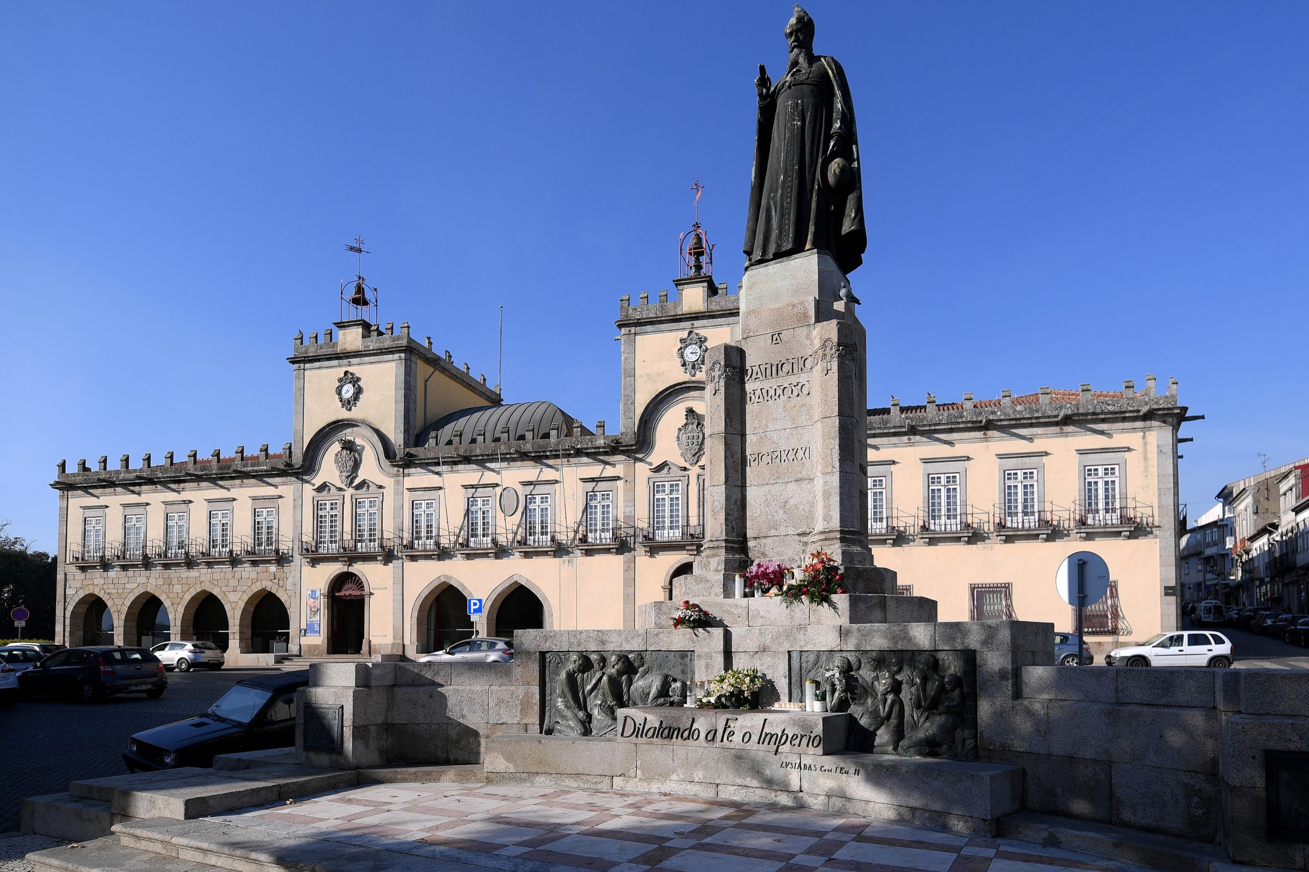 Câmara de Barcelos chega a acordo com administração do Edifício Panorâmico