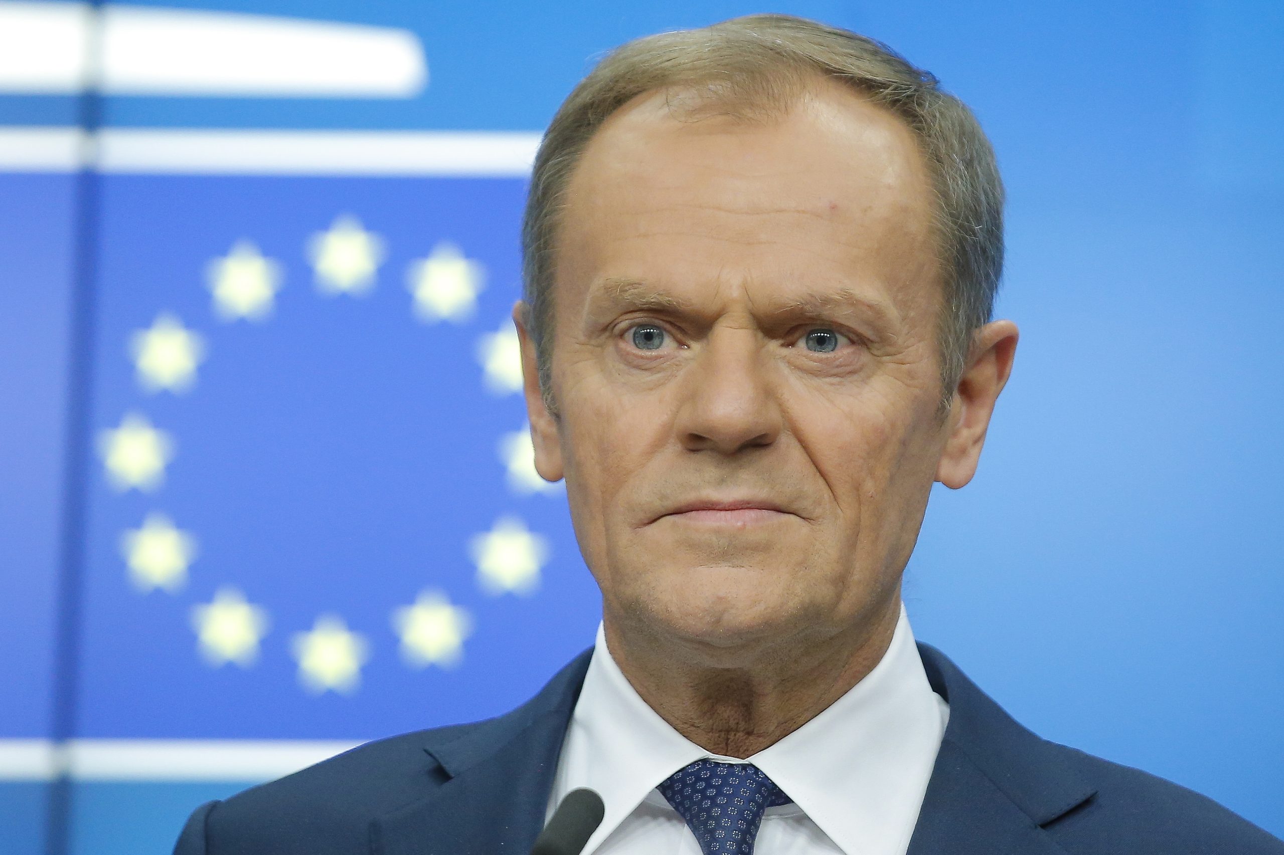 Cimeira europeia interrompida para reuniões bilaterais